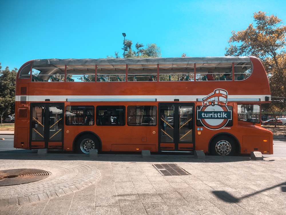 a bus parked on the side of the road