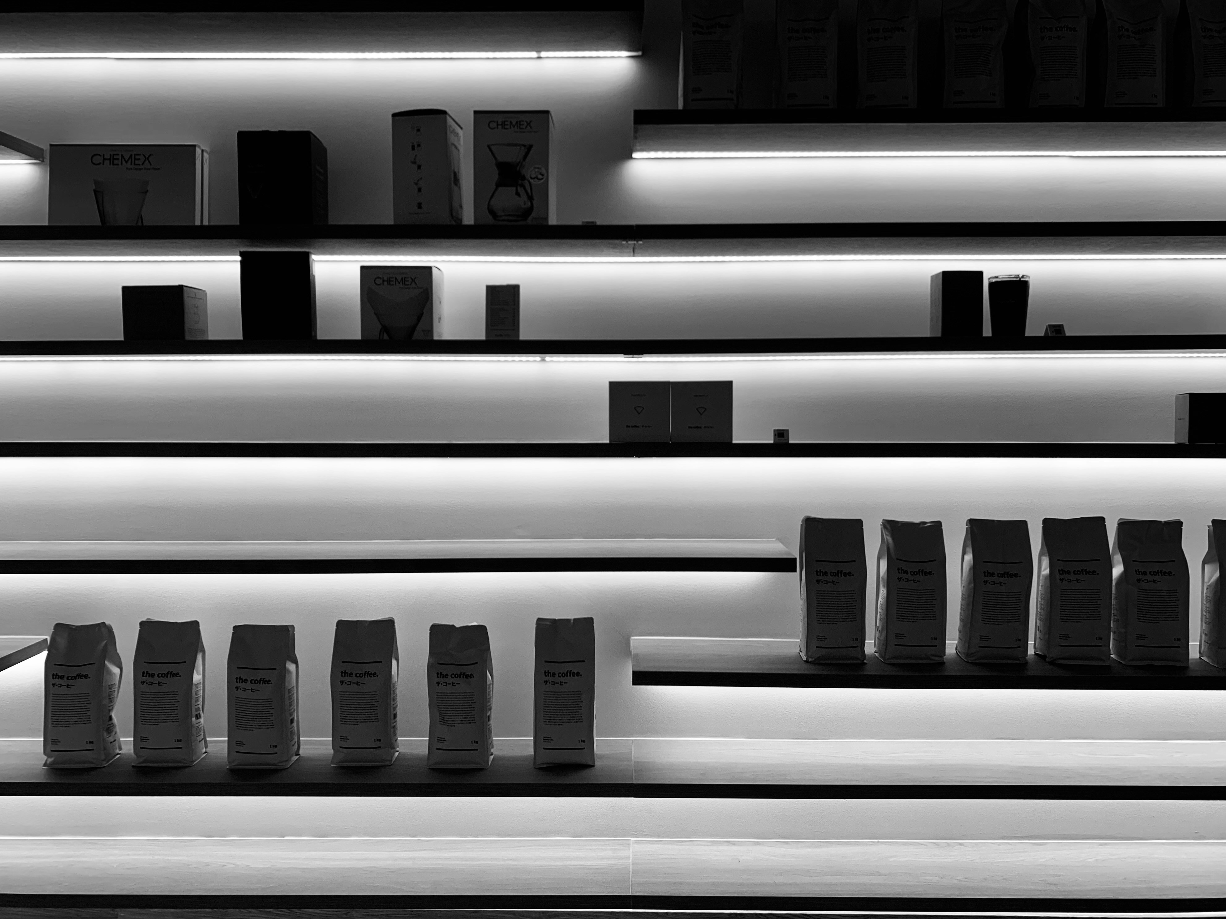 NomadPack 35L Reassessment (2026): Is It Still the Best Lightweight Travel Companion?