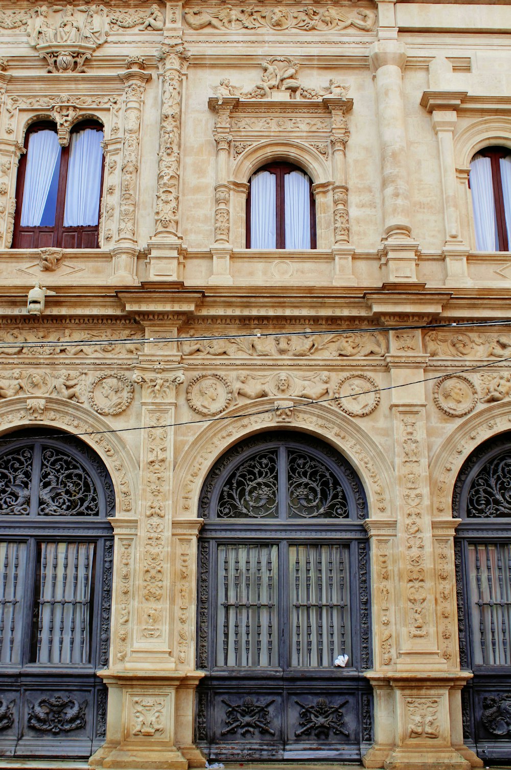 a building with many windows