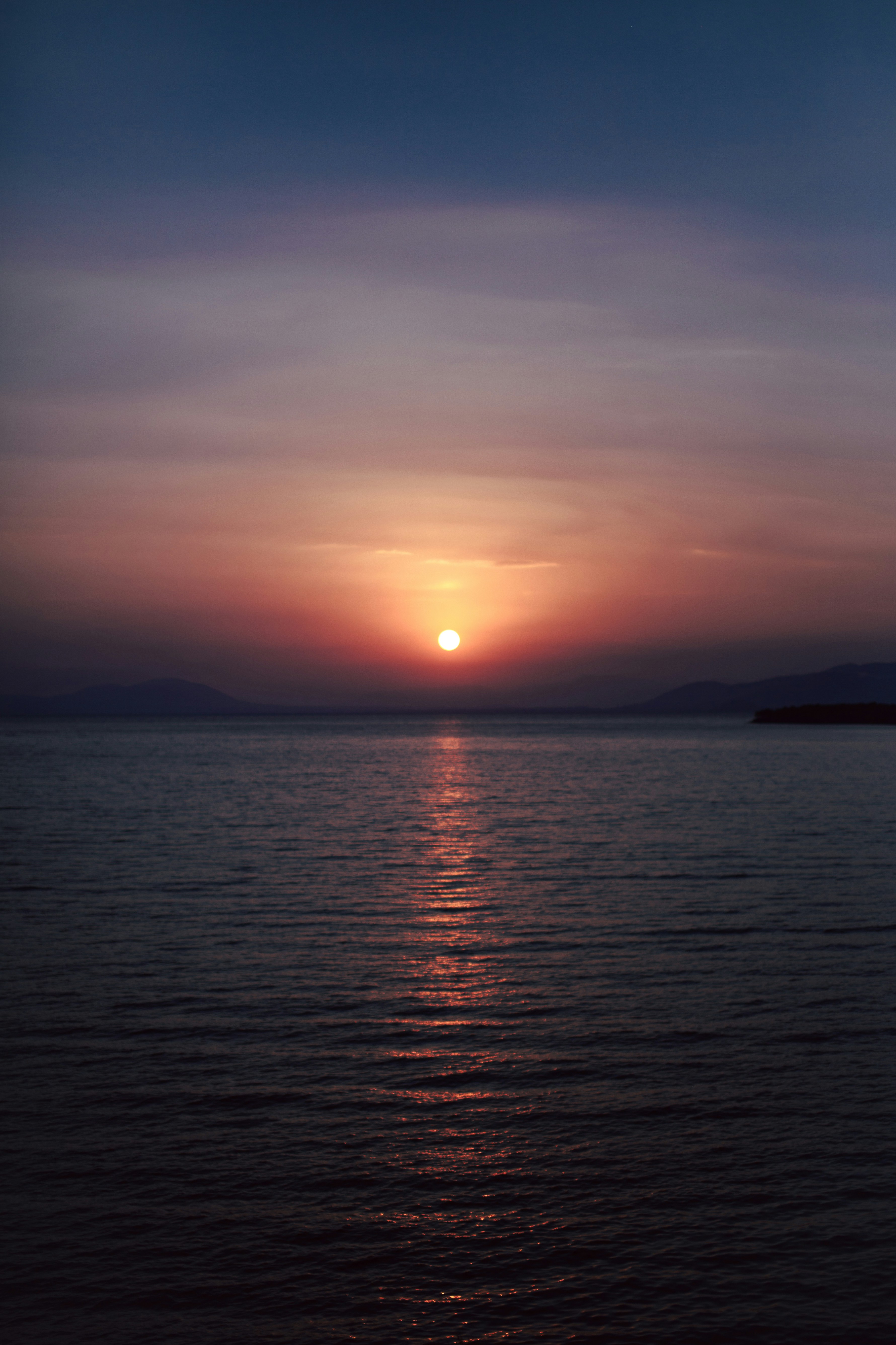 Photo by koryunhills