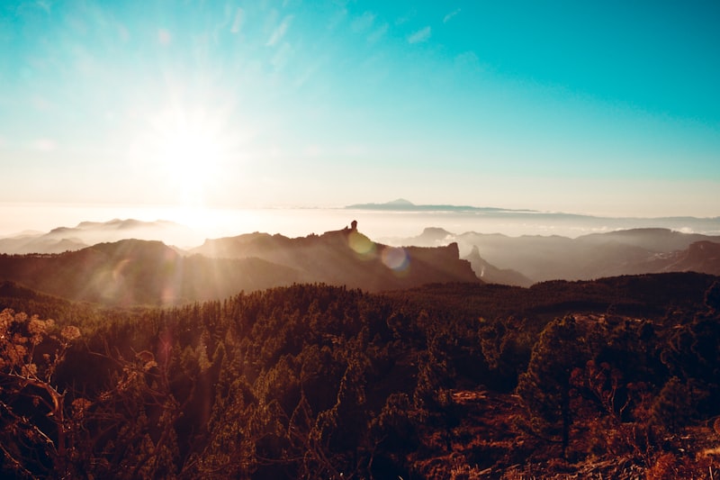 Atardecer sobre el paisaje volcanico del Parque Nacional del Teide, Tenerife