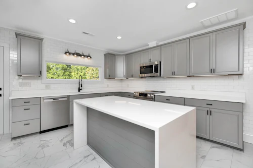 Colonial White granite countertop sample
