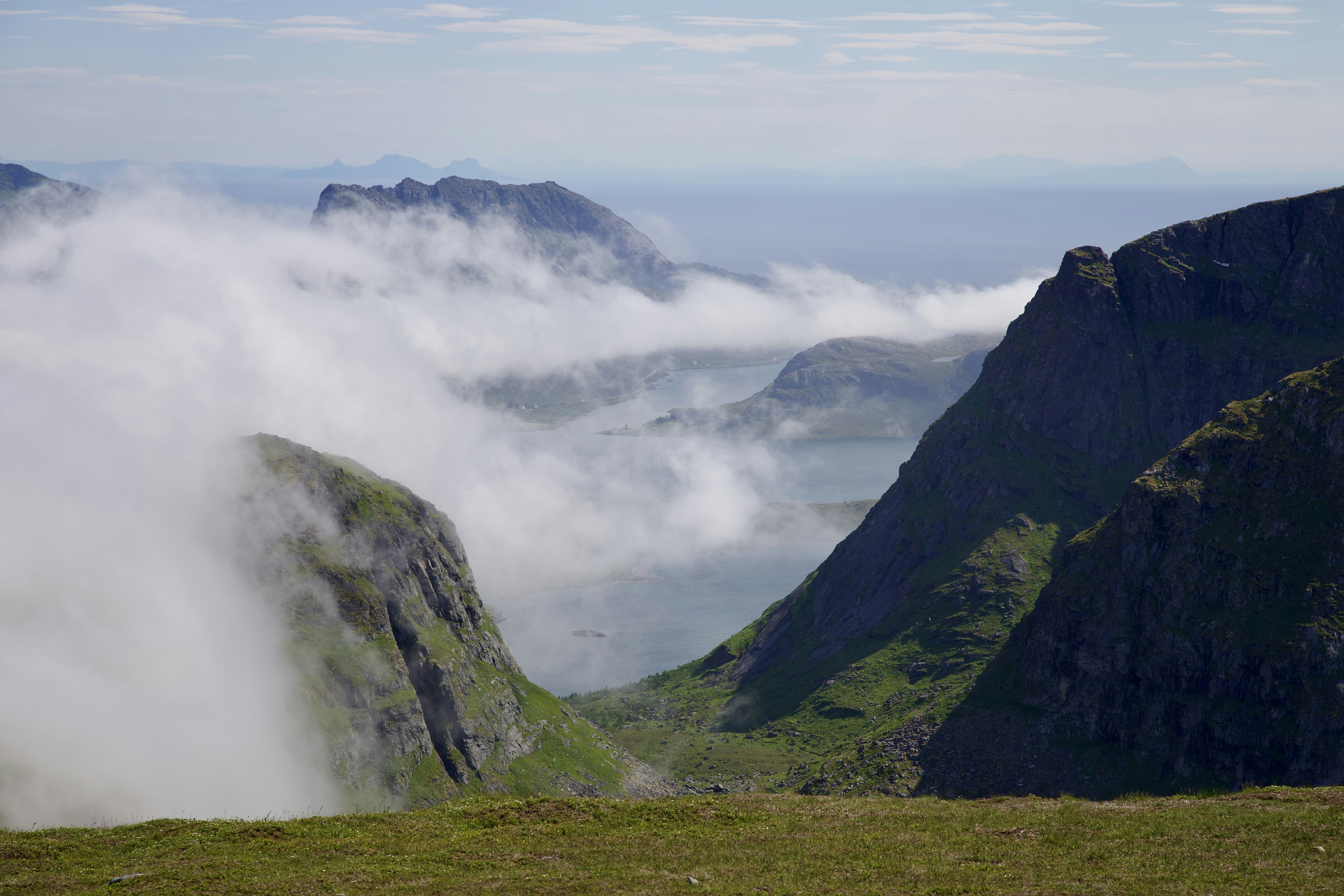 Photo by stockbirken