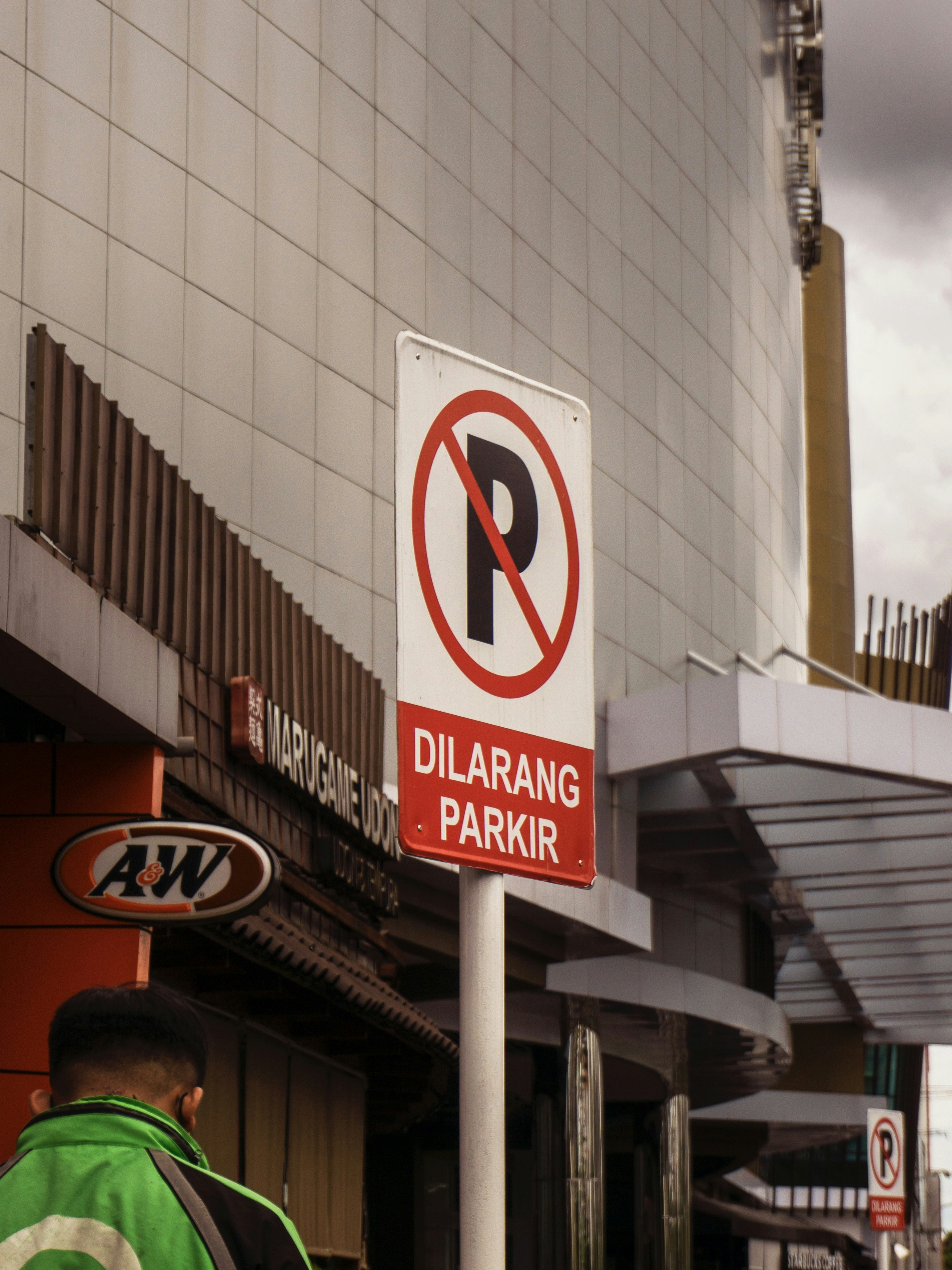 Jasa Palang Parkir di Bali: MSM Parking Solusi Terbaik untuk Anda