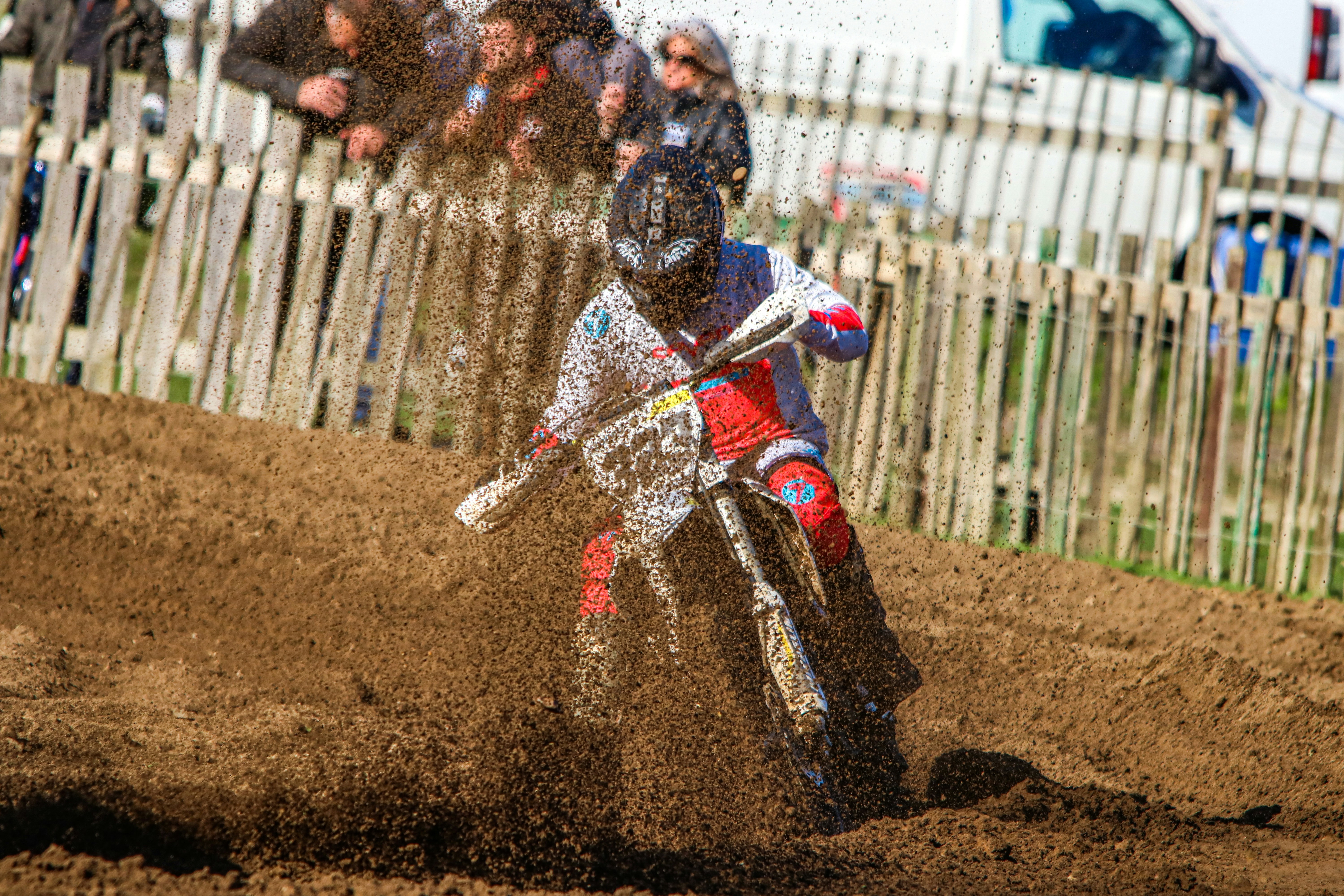 Photo by maxleveridge