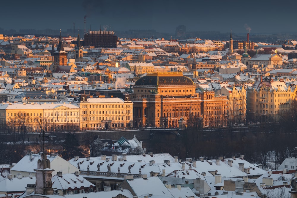 a city with many buildings