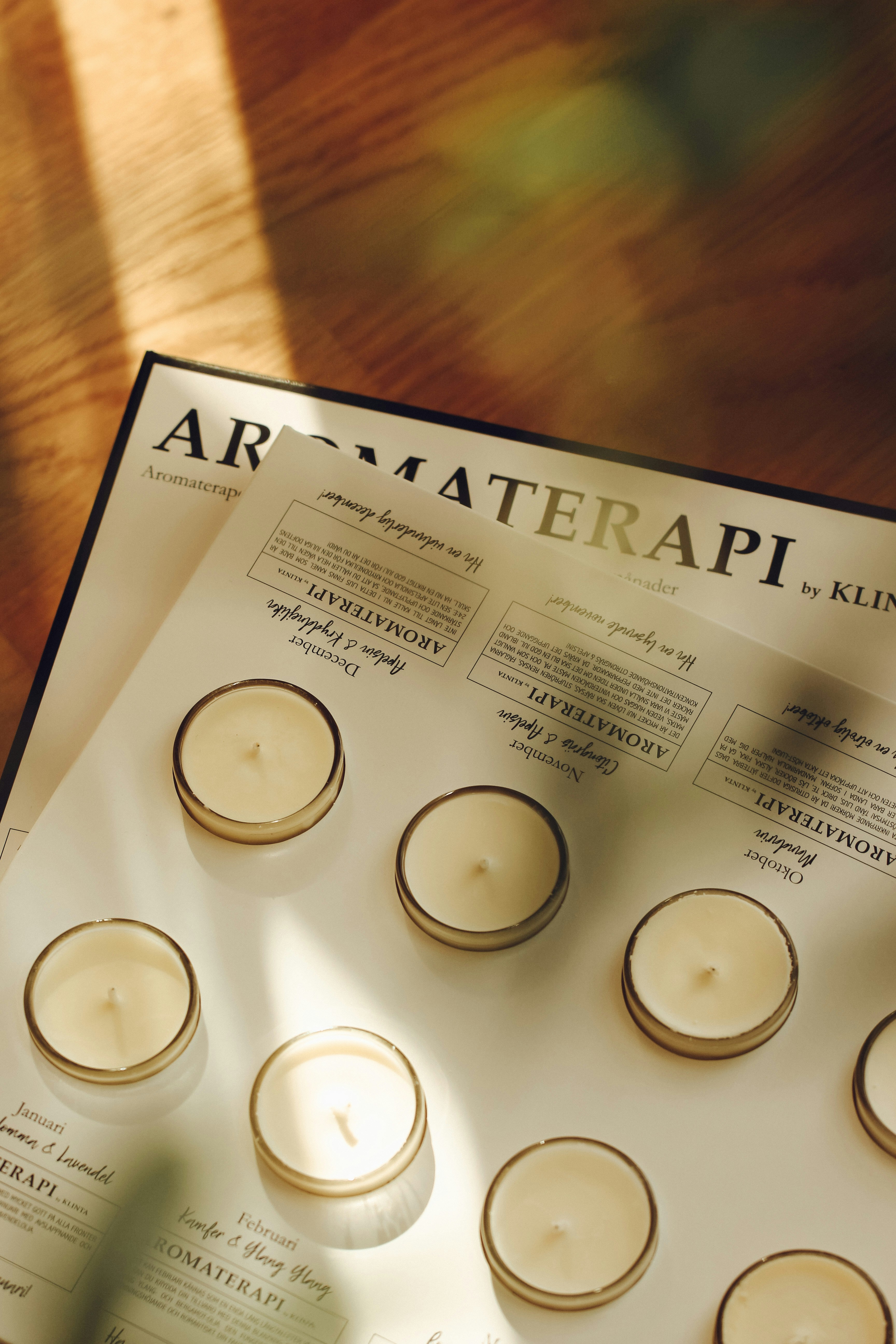 Artisanal candle packaging