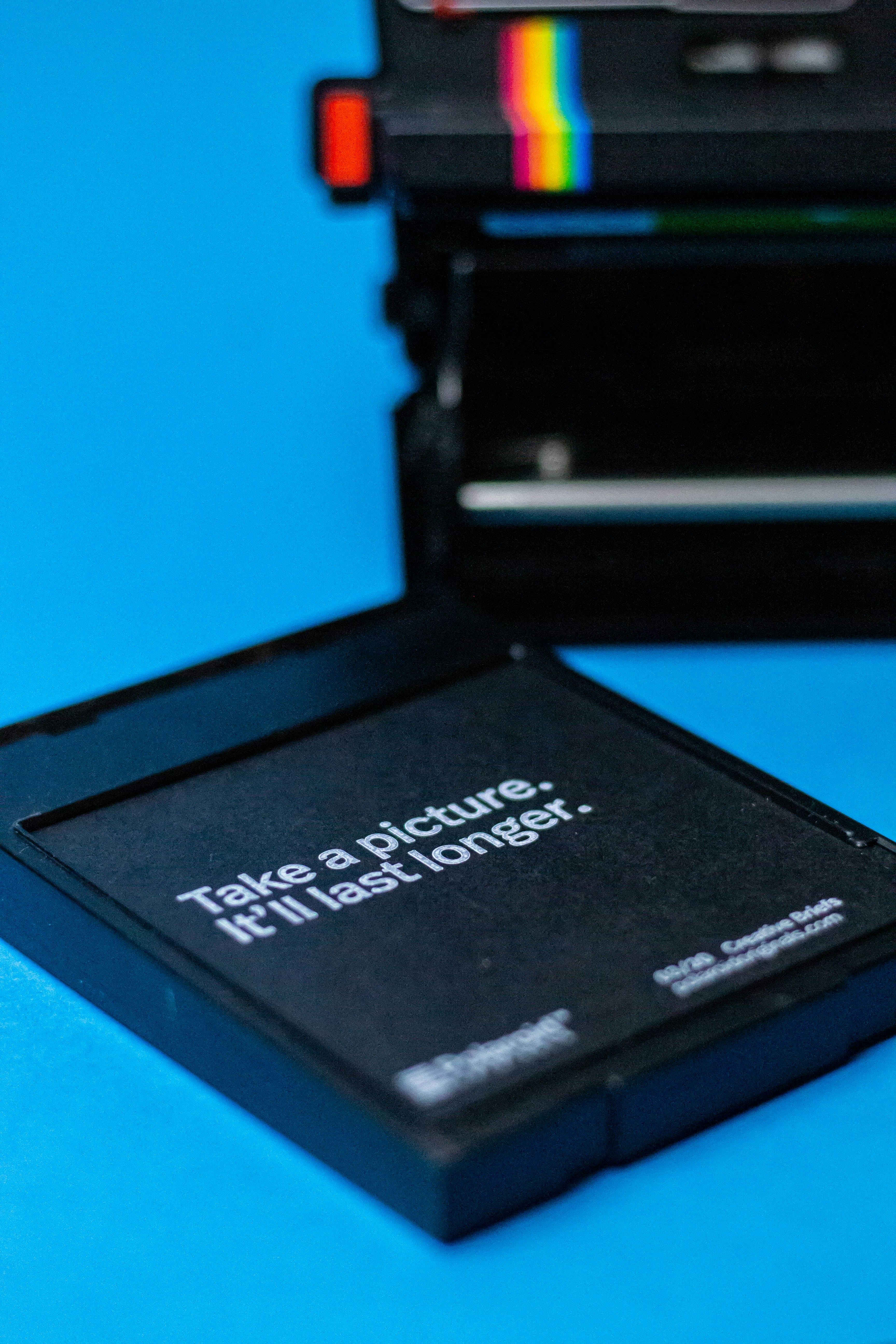 portable photo printer, wallpaper, Smartphone Printer Review: Finding the Best Portable Options 6