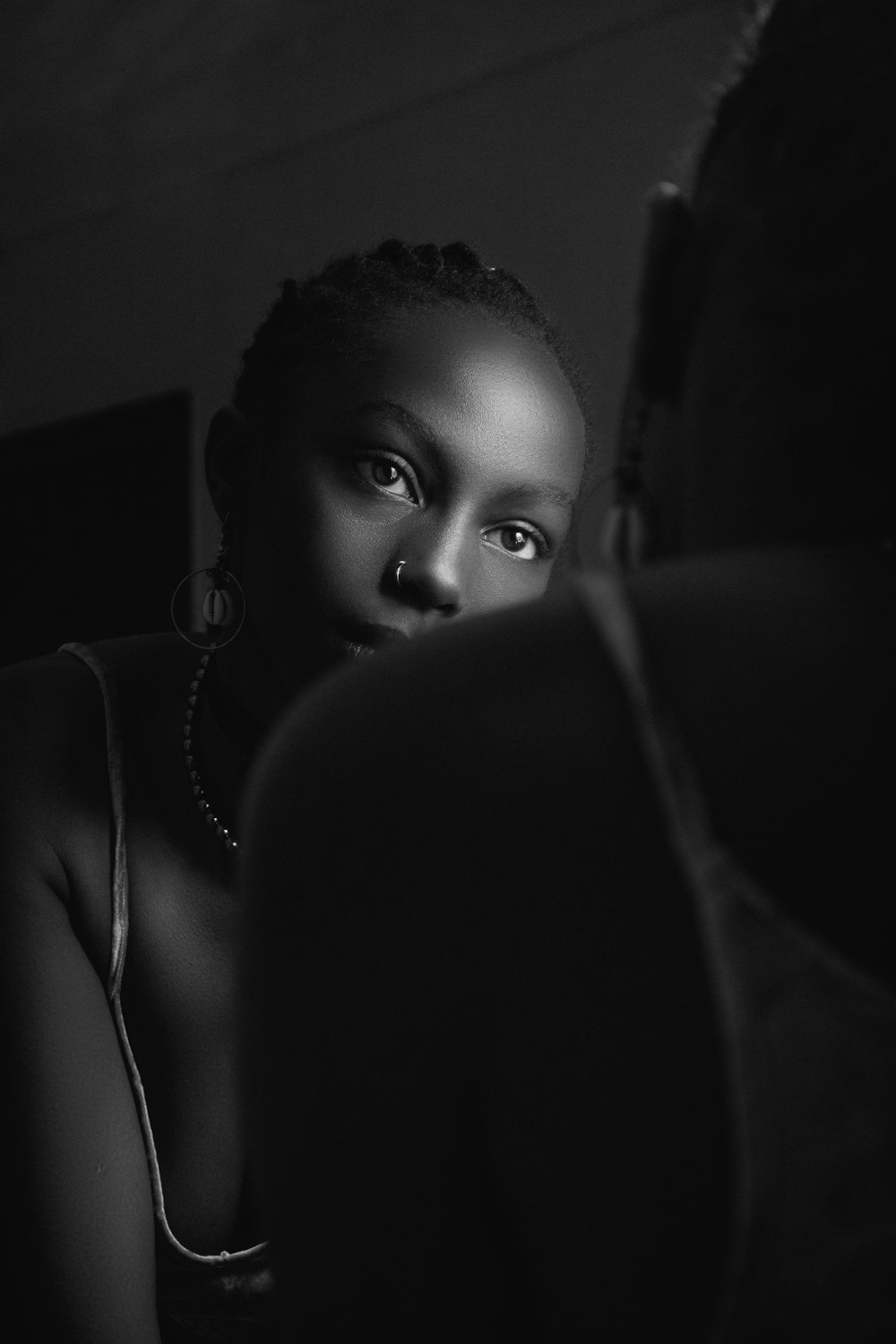 a young girl with a black shirt