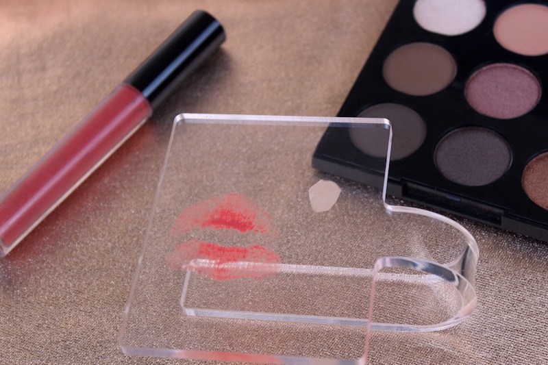 Makeup palette