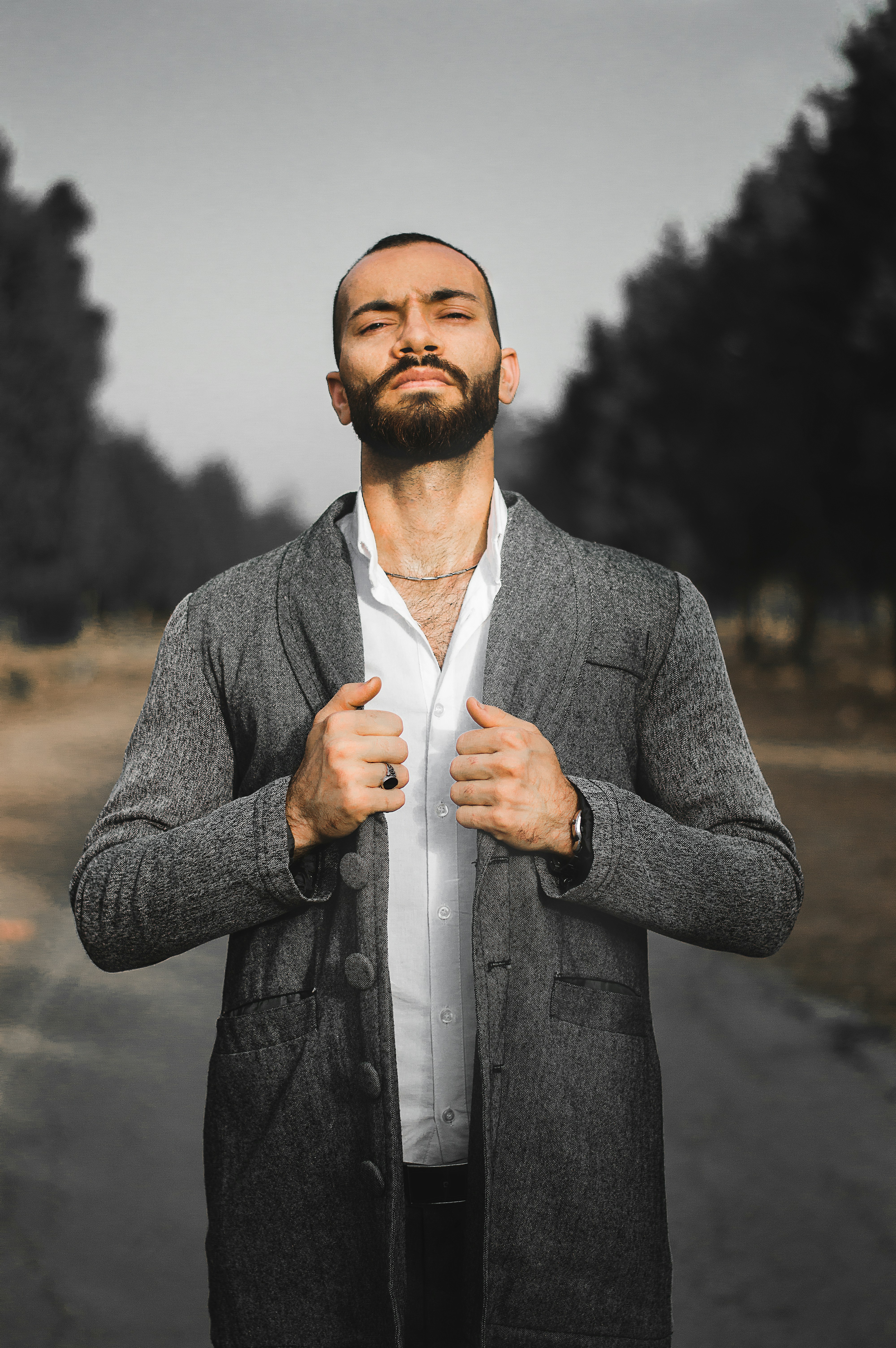 photo-1665680171723-49294c19ae95?ixid=M3