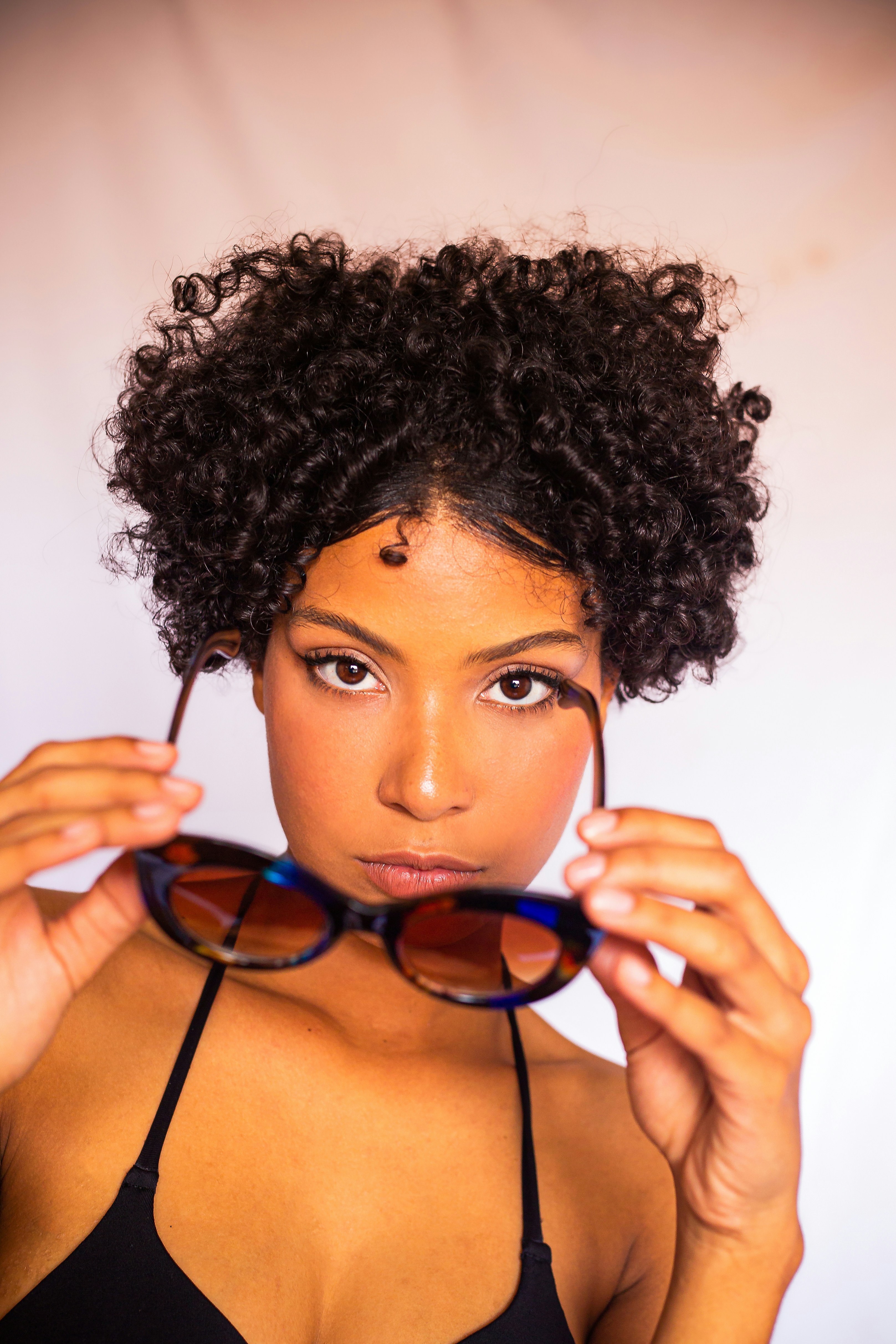 How to Use the World's 1st Stretch Banana Clip for Thick Curly Hair