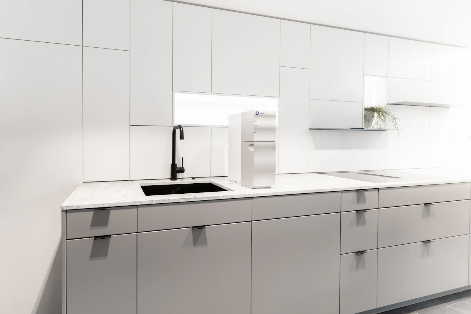 Condo Kitchen Ideas: Making Small Kitchens Work in Bangkok gallery 1