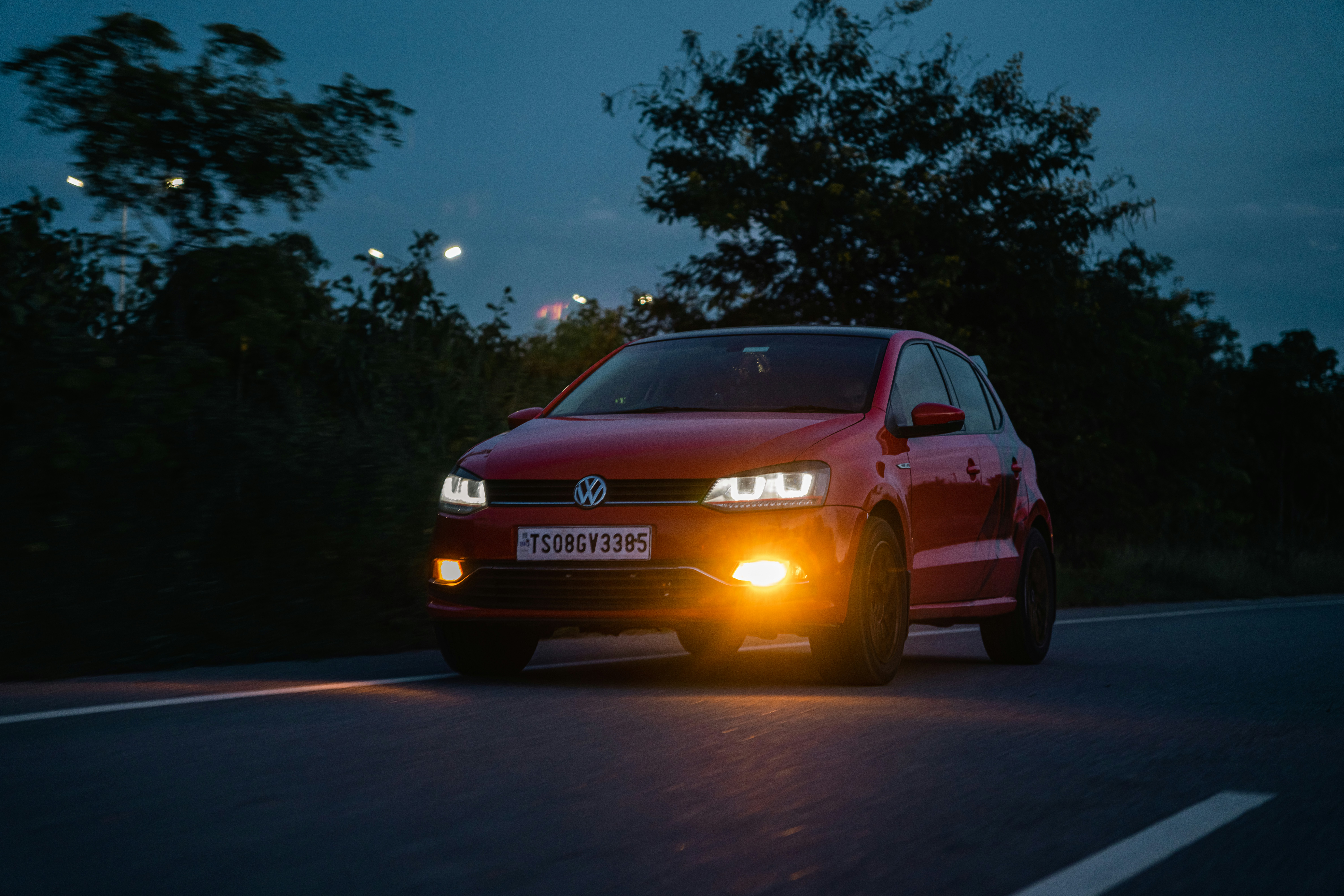 VW Passat mit hohem Kilometerstand verkaufen: Preise & Best-Check