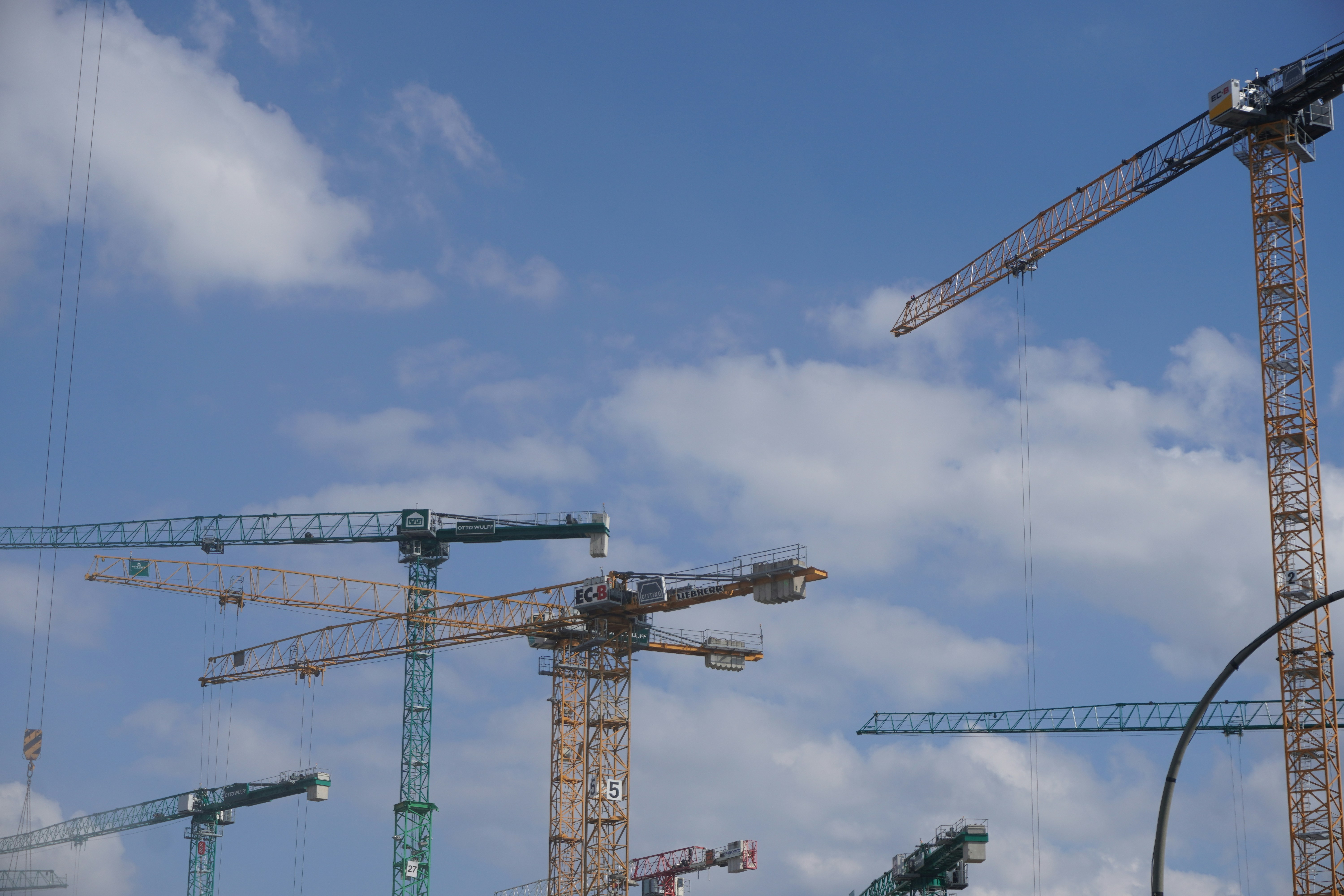 Photo by josephcsoti