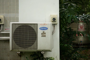 a white box with a vent