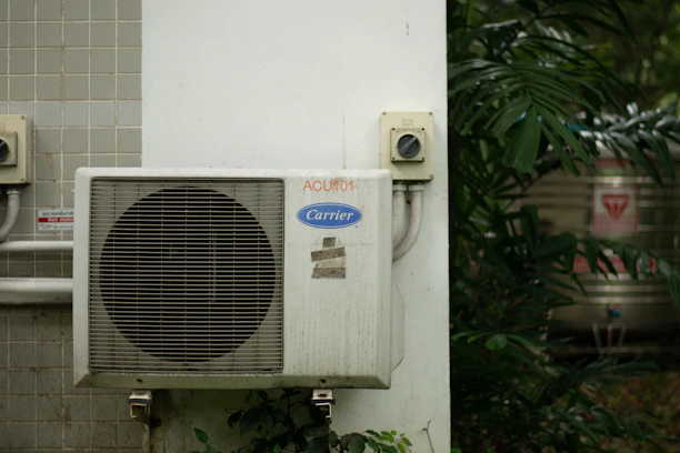 a white box with a vent