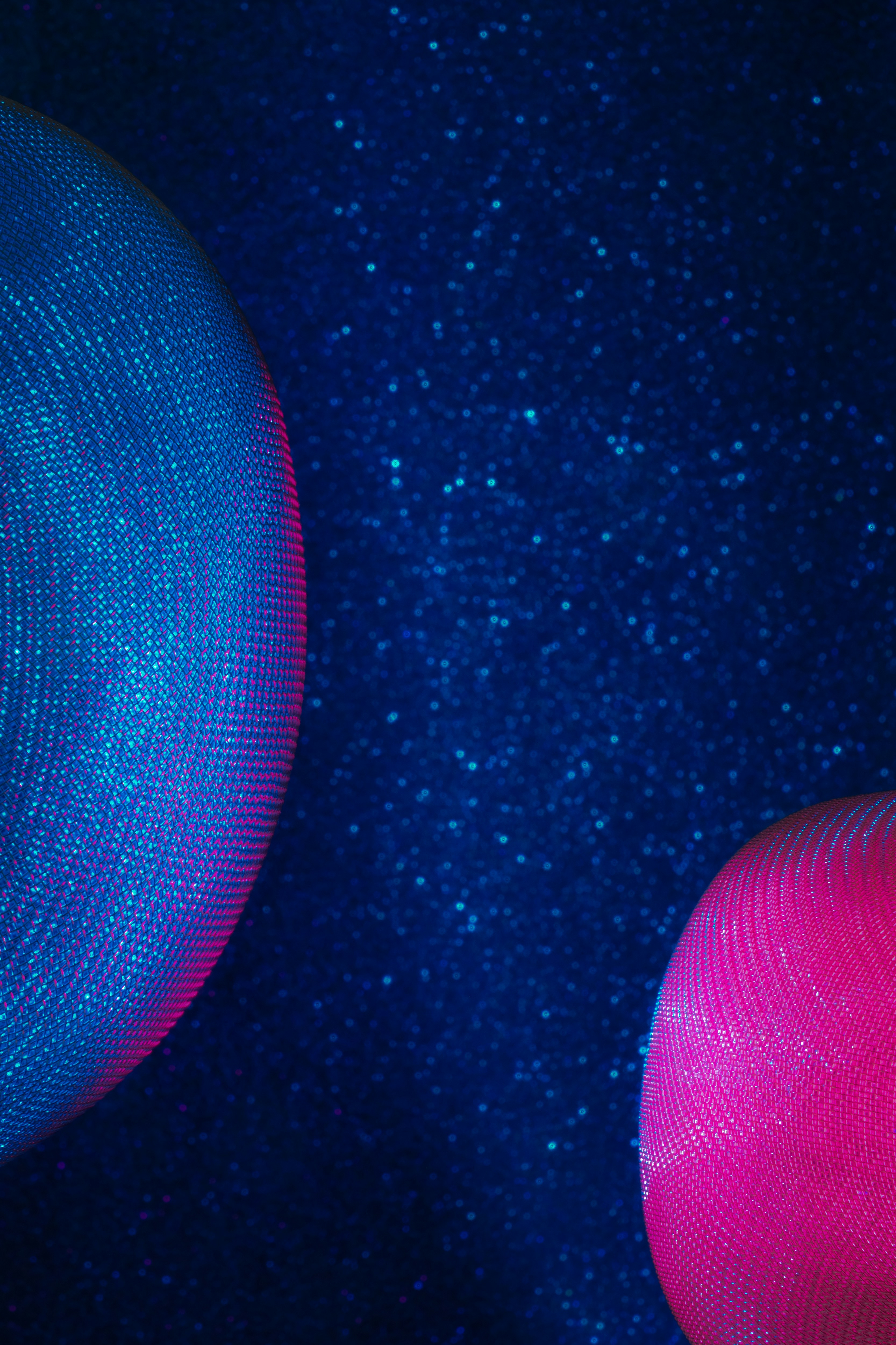 a blue and pink circle