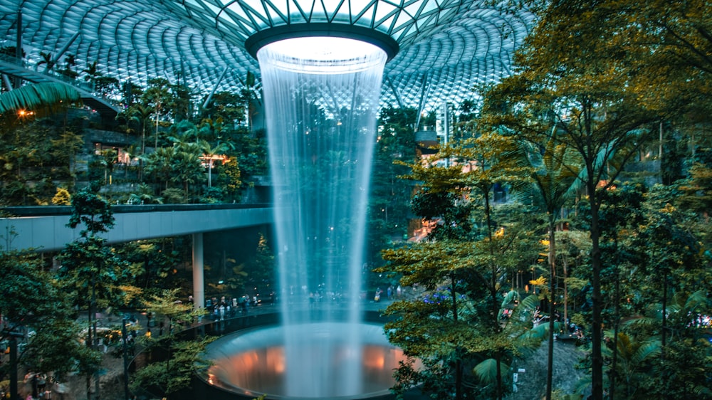 a large water fountain