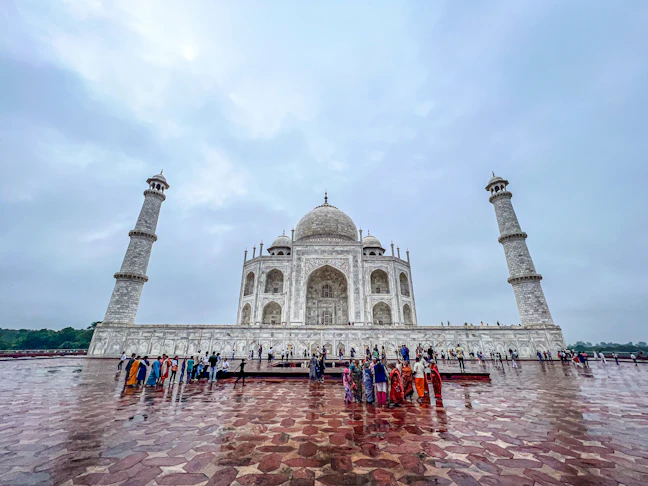 29-Day Southern Asia Family Itinerary: India, Nepal & Sri Lanka