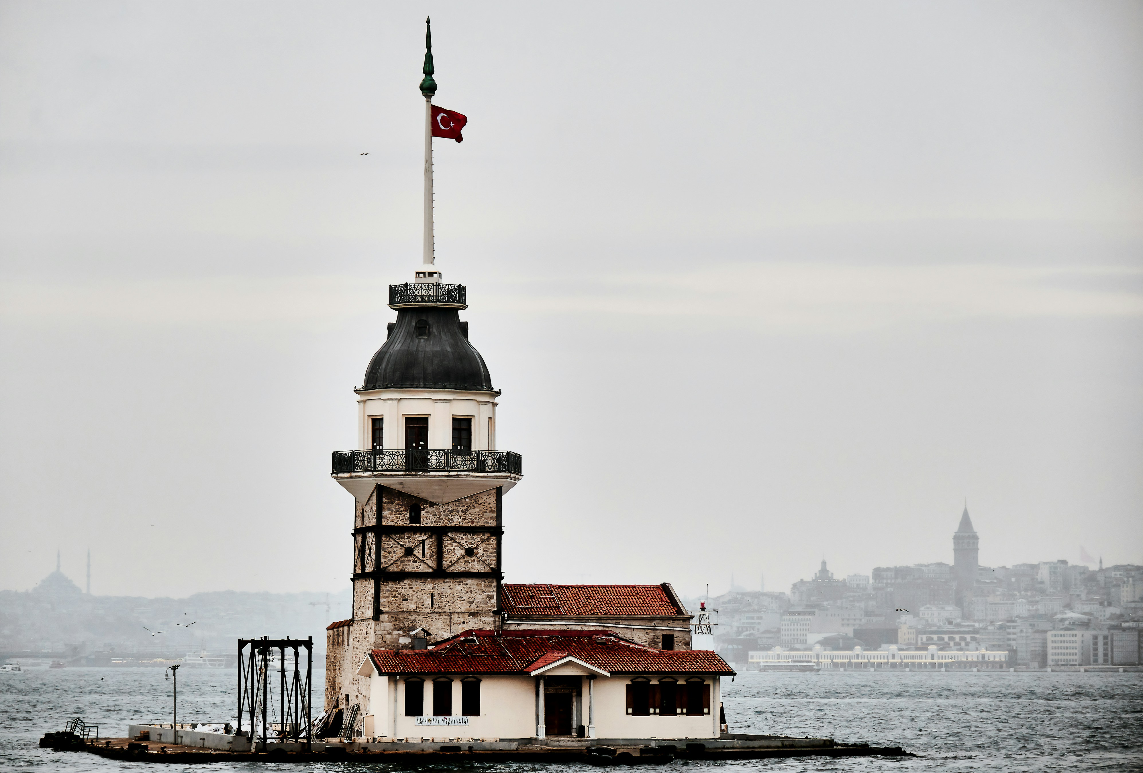 Photo by irfansimsar