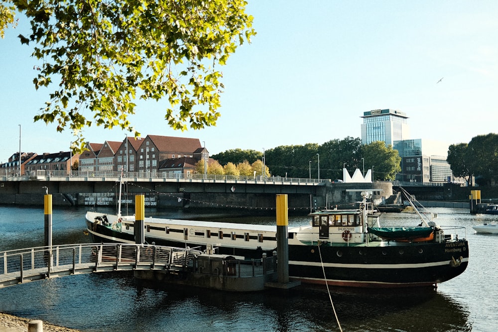 a boat docked at a pier