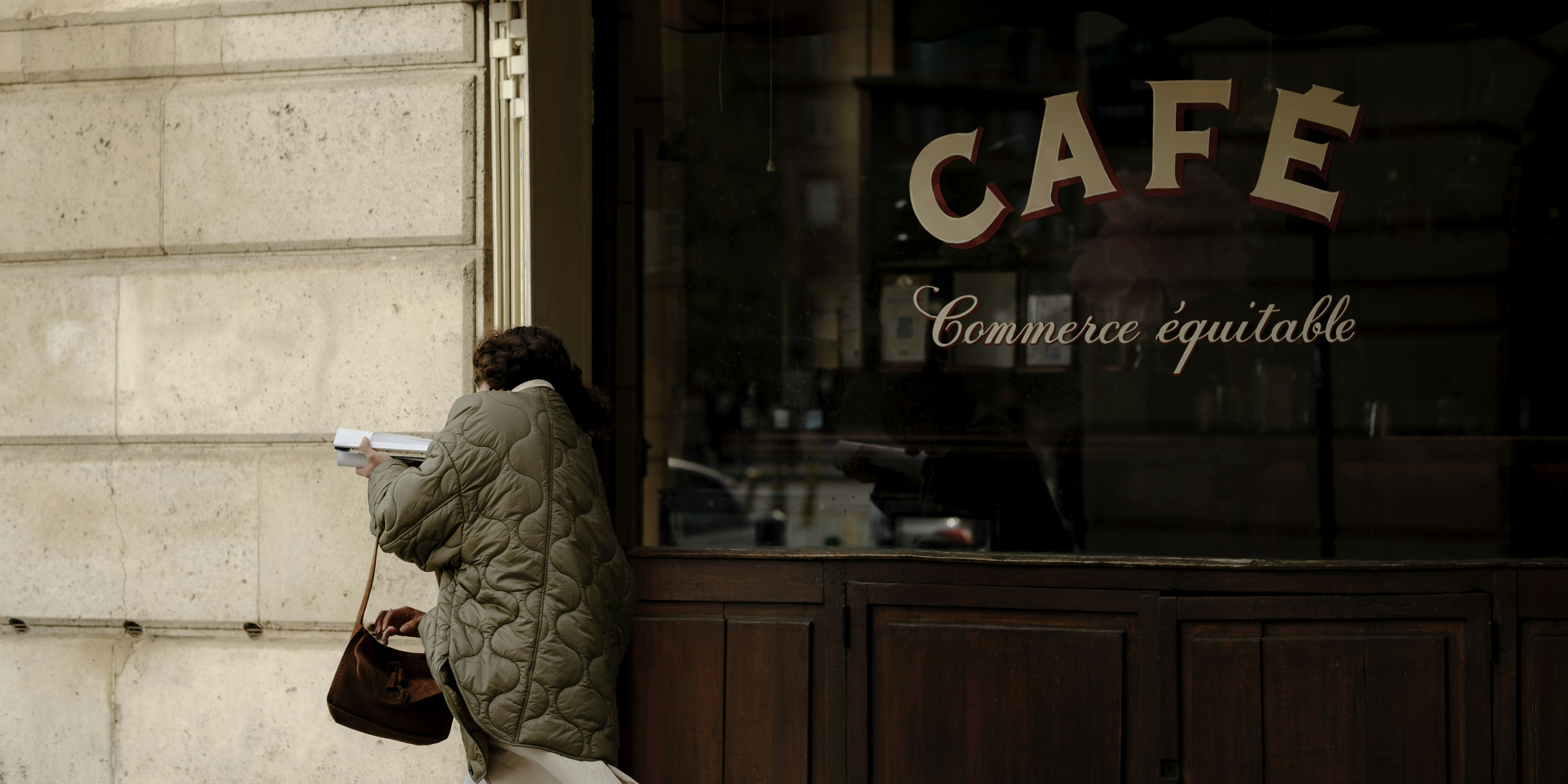 Best Cafes to Work From in Fāqūs (2026)
