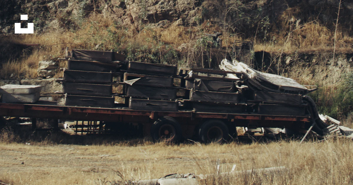 A train on a hill photo – Free Cyprus Image on Unsplash