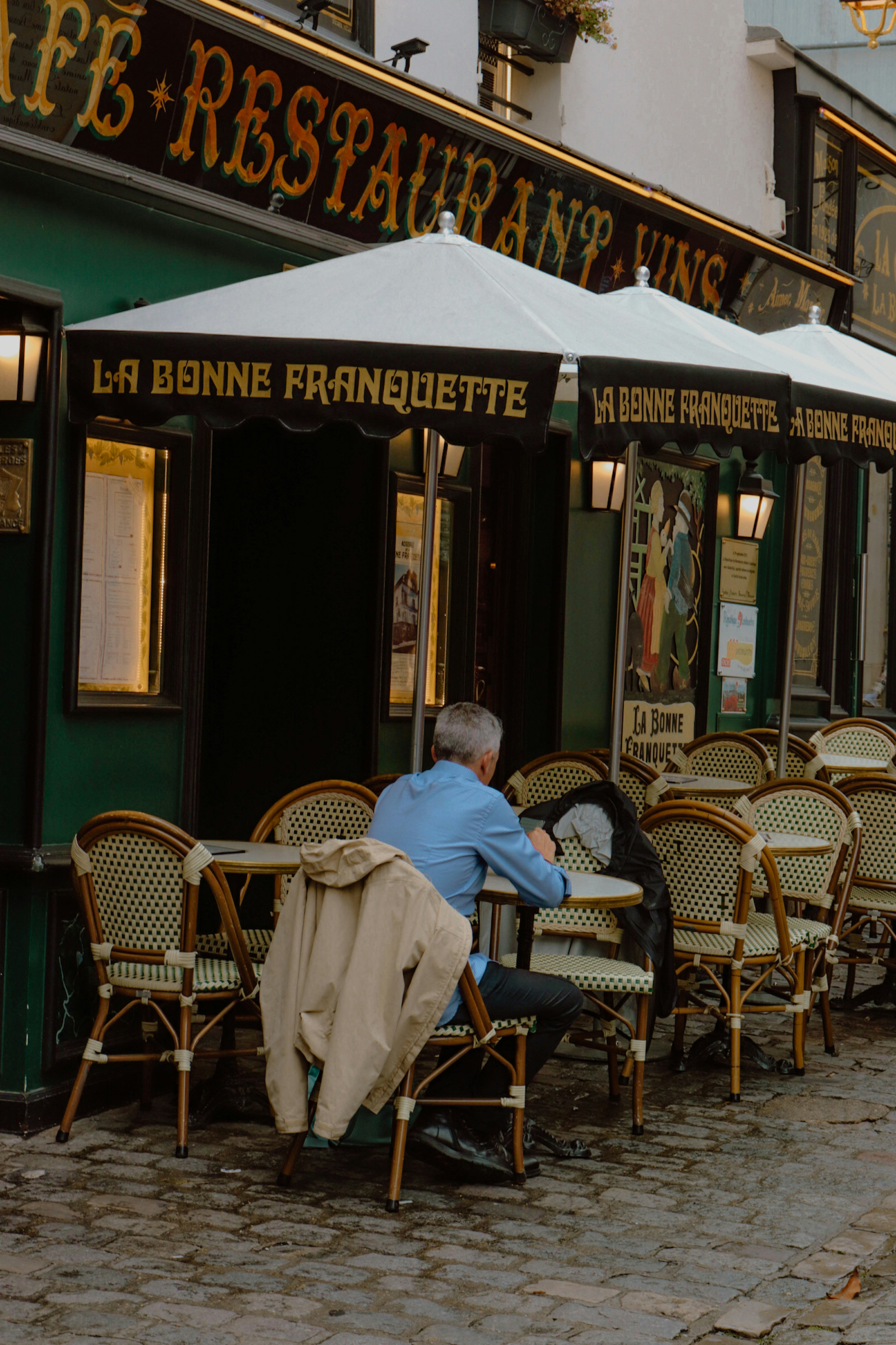 Au Bureau — Chatou