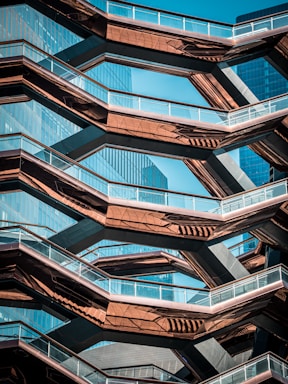 architectural photography,how to photograph a building with glass windows