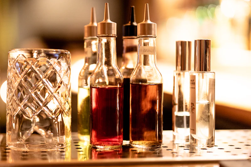Bitters, Shrubs & Tinkturen: Die Geheimwaffen der modernen Bar