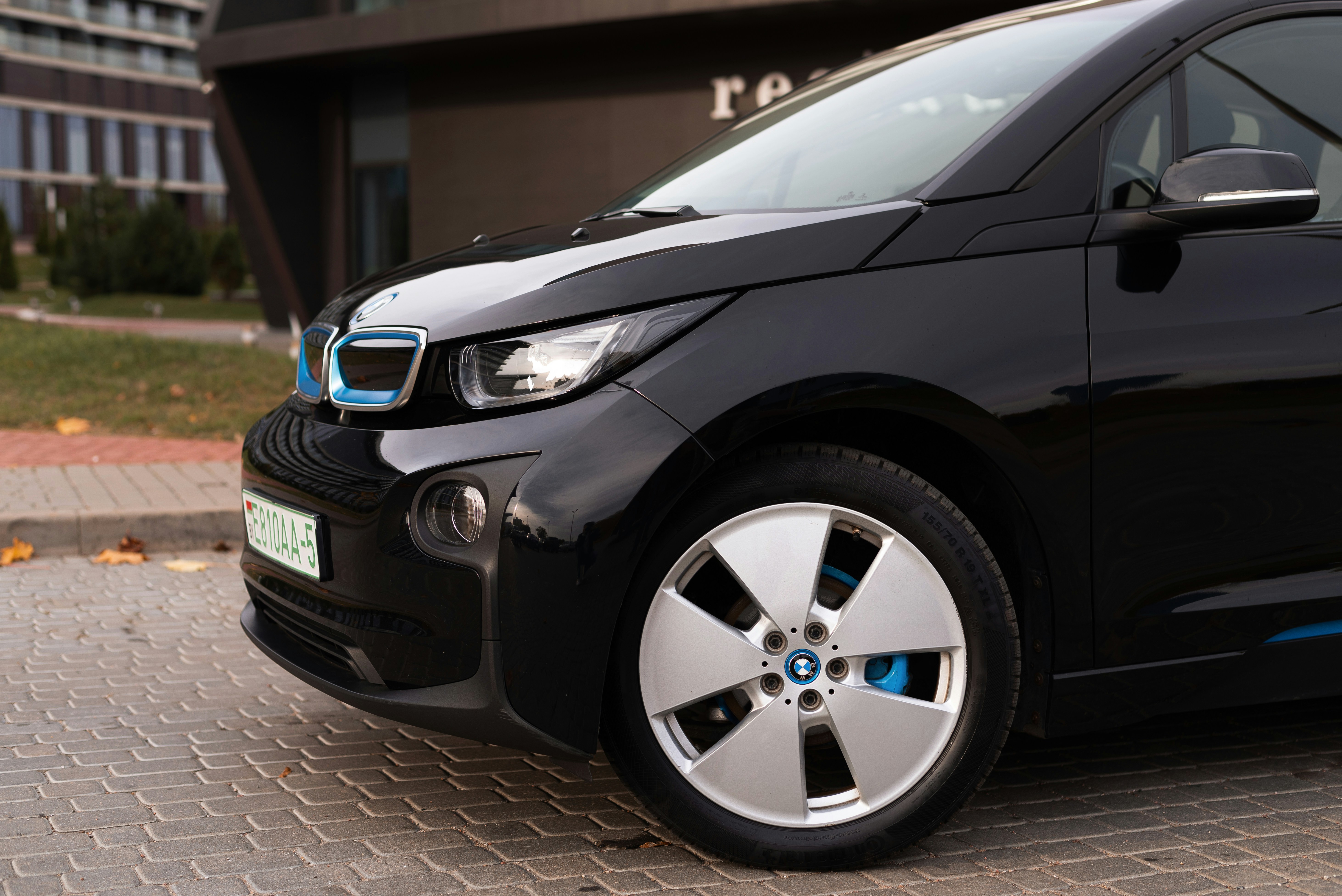 Certified Pre-Owned BMW iX: Smart Luxury EV Buy in 2025