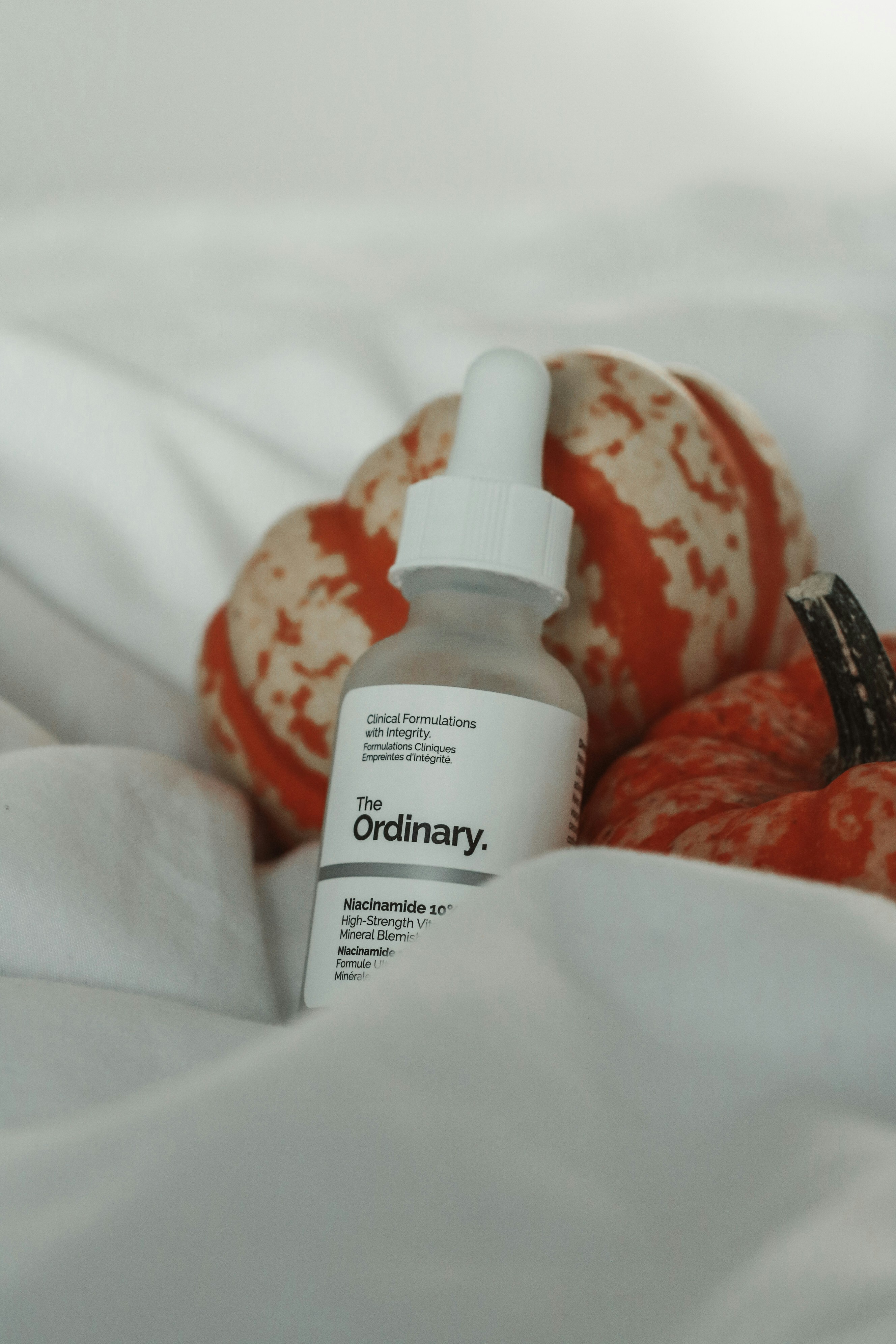 teen skincare aesthetic, wallpaper, Teen Skincare Consistency: Why It's So Difficult 5