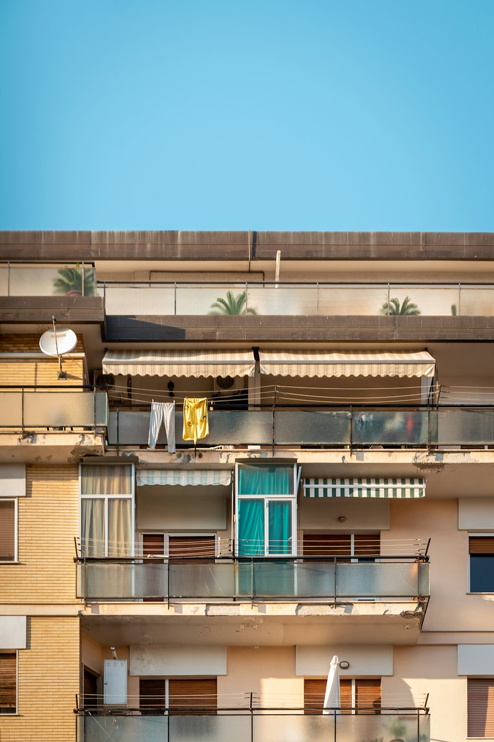 a building with a balcony