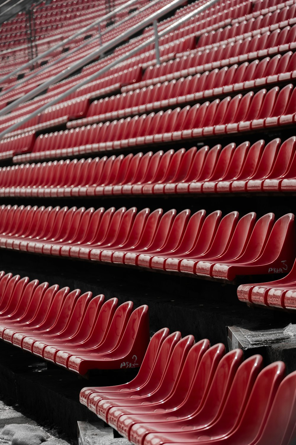 a row of red chairs