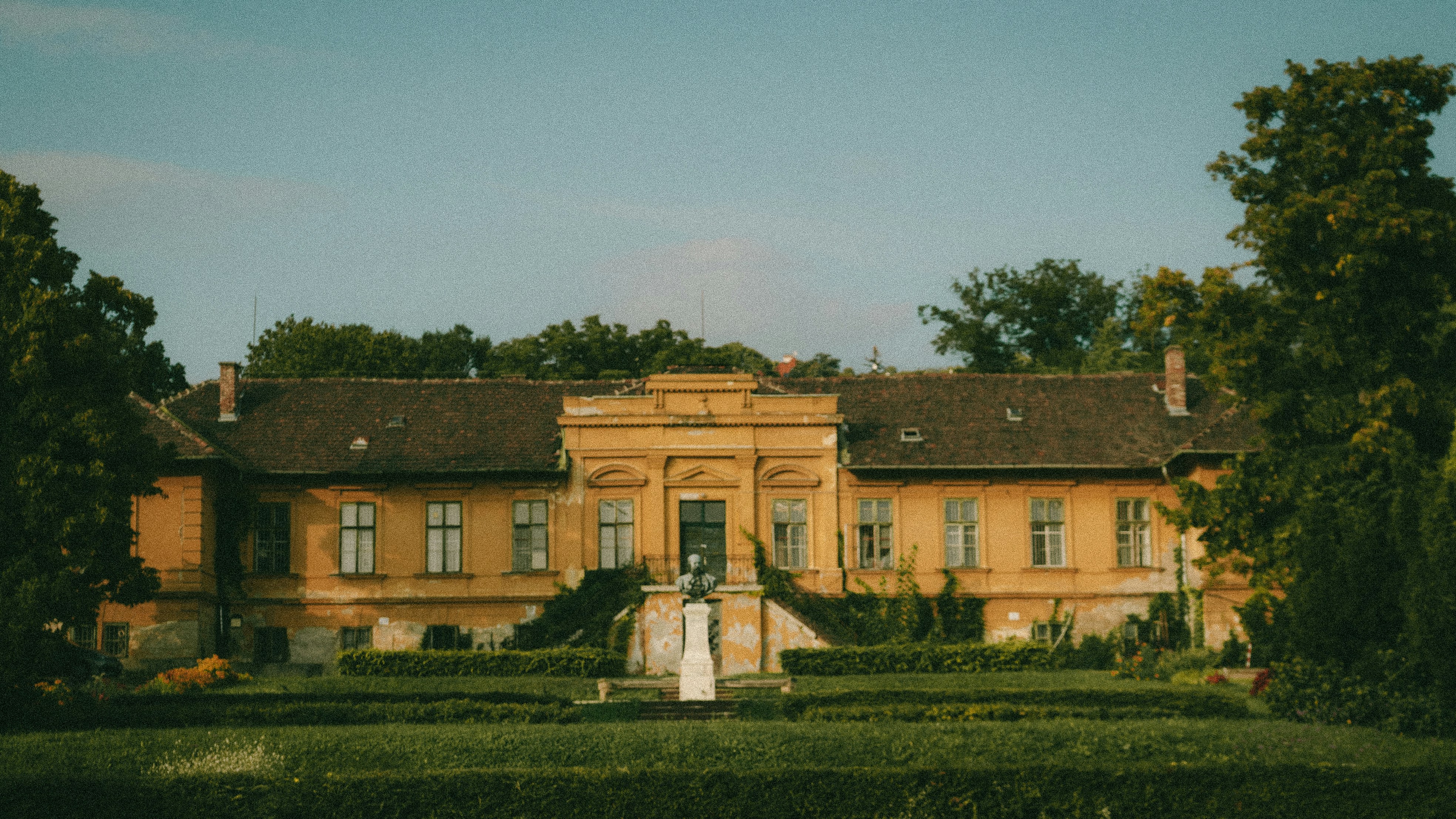 Photo by farkasalex11