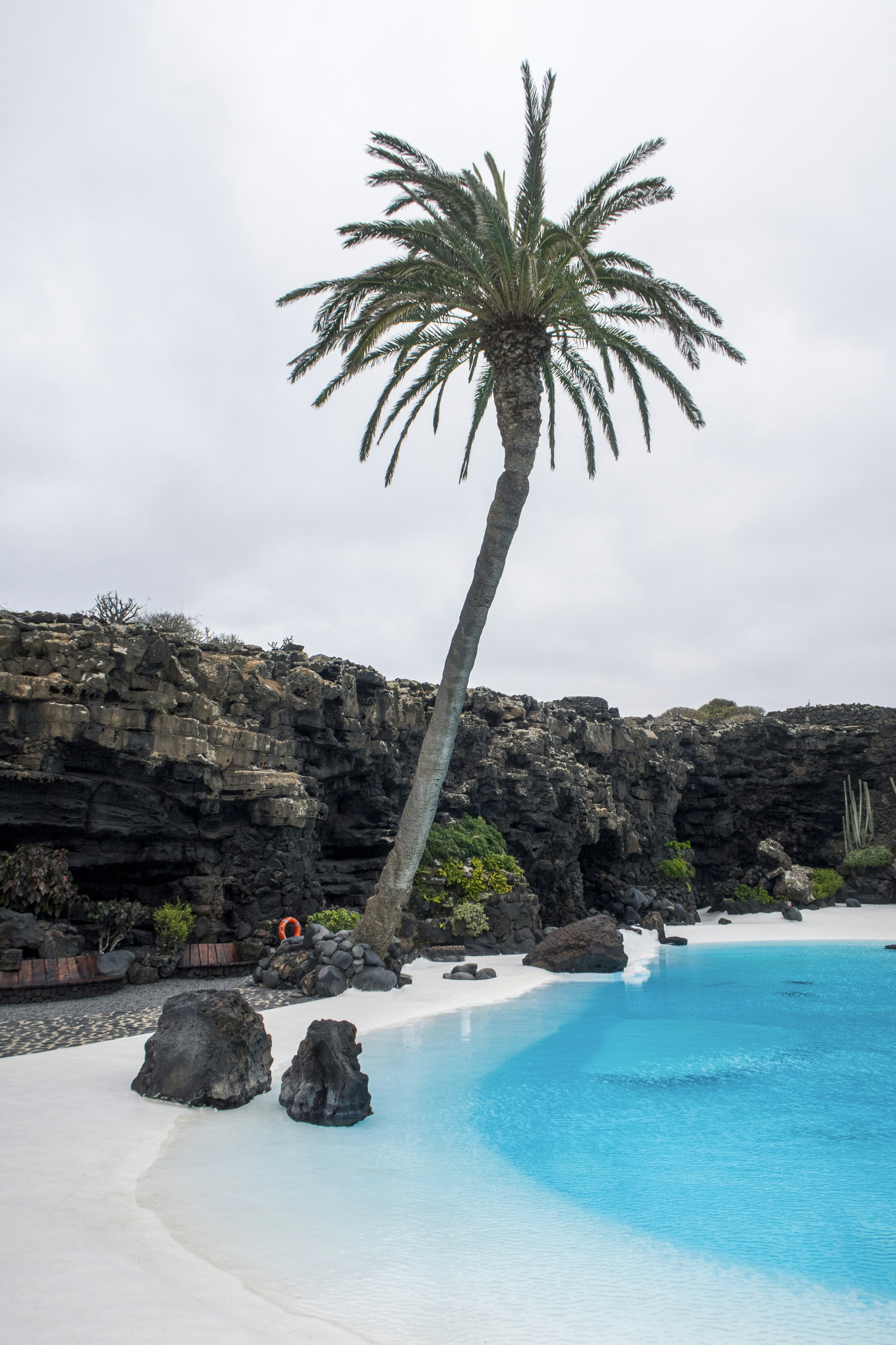 Photo by javier_balseiro