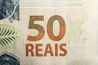 Price tag showing R$47,00 with a special offer highlight