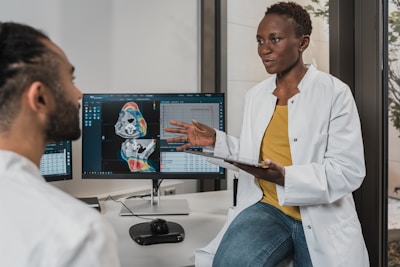 Terapia del Dolor con Biomagnetismo y Laser