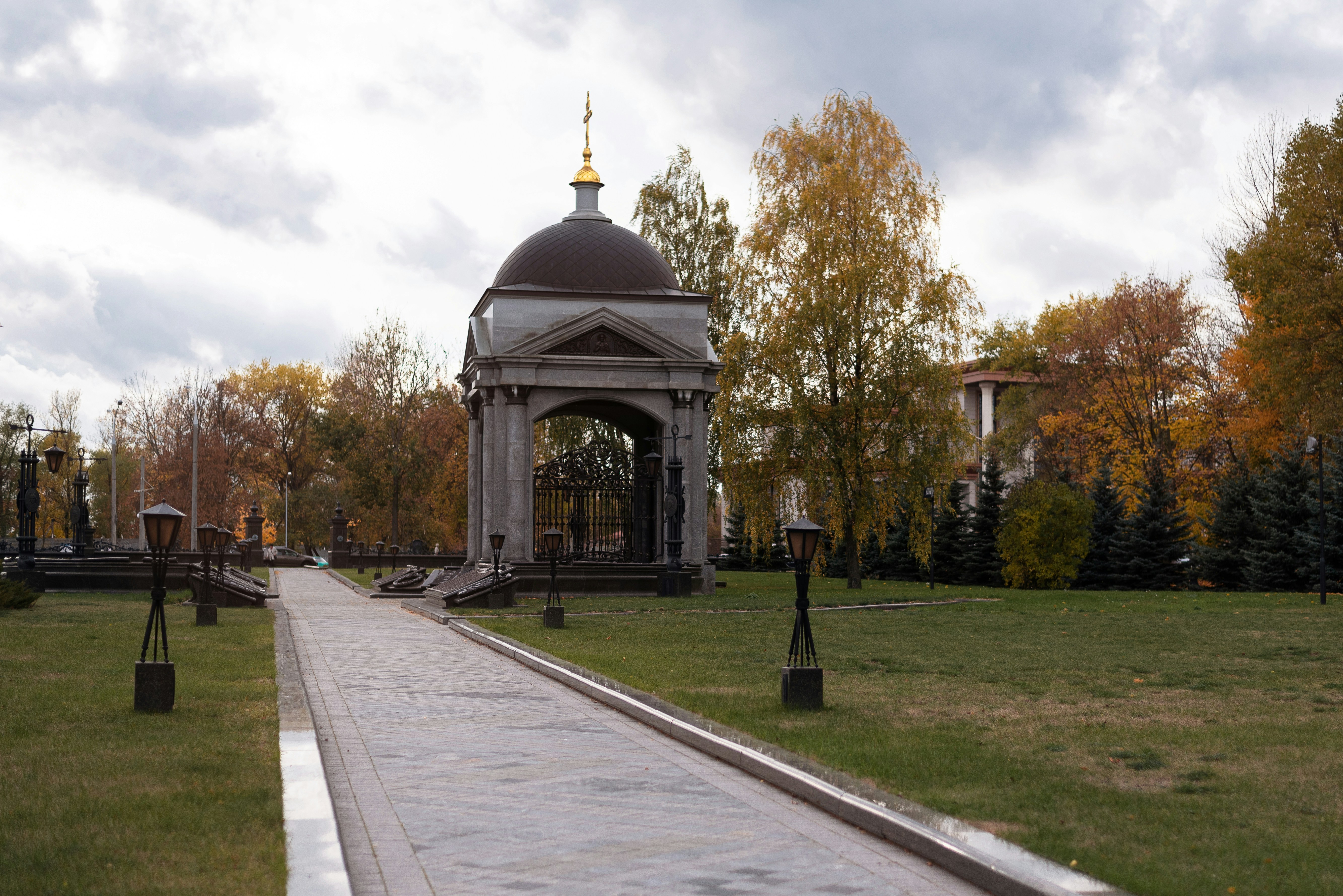 Stalinist Architecture Minsk: 10 Shocks for Americans 2026