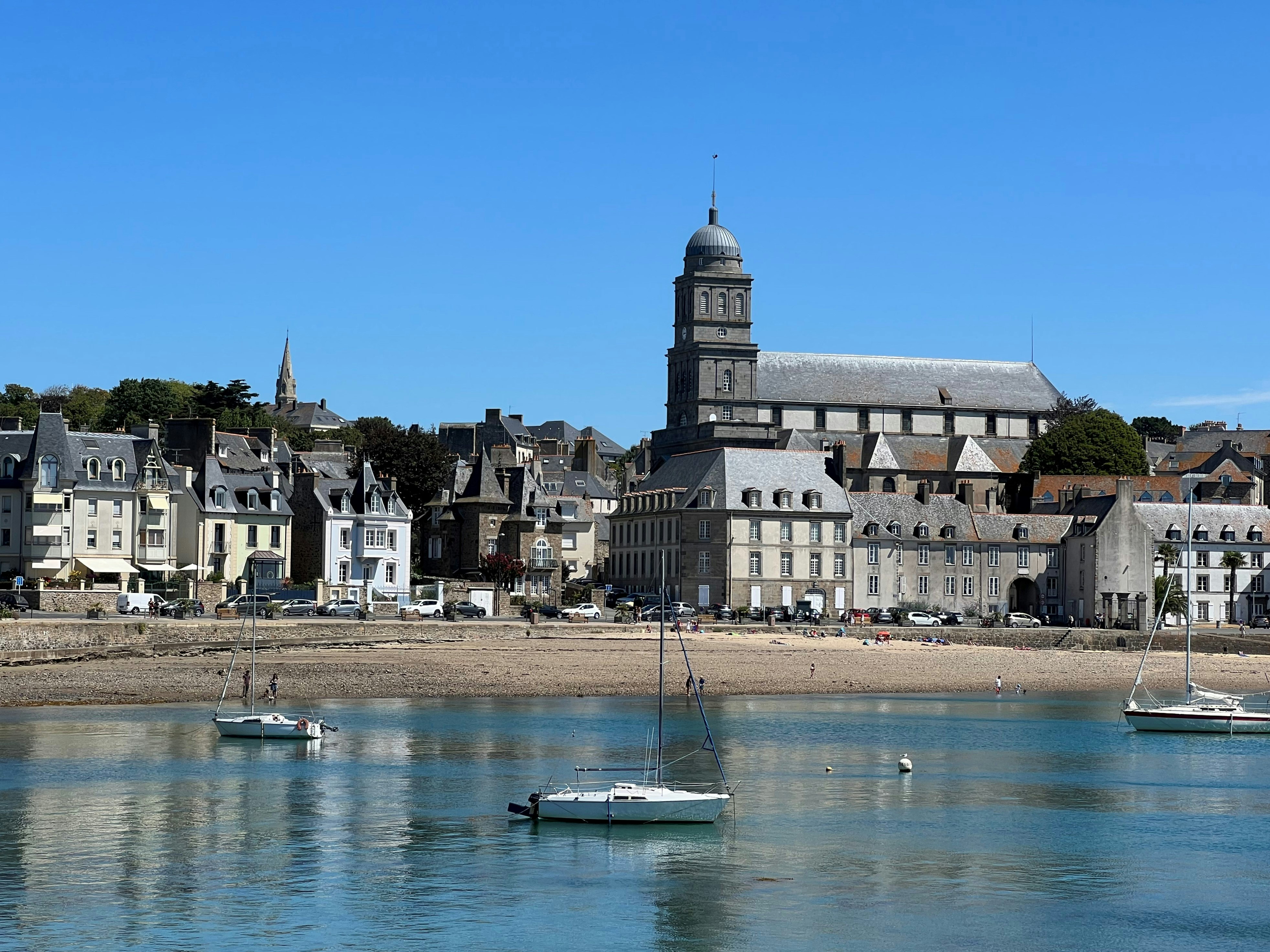 Photo by datingjungle