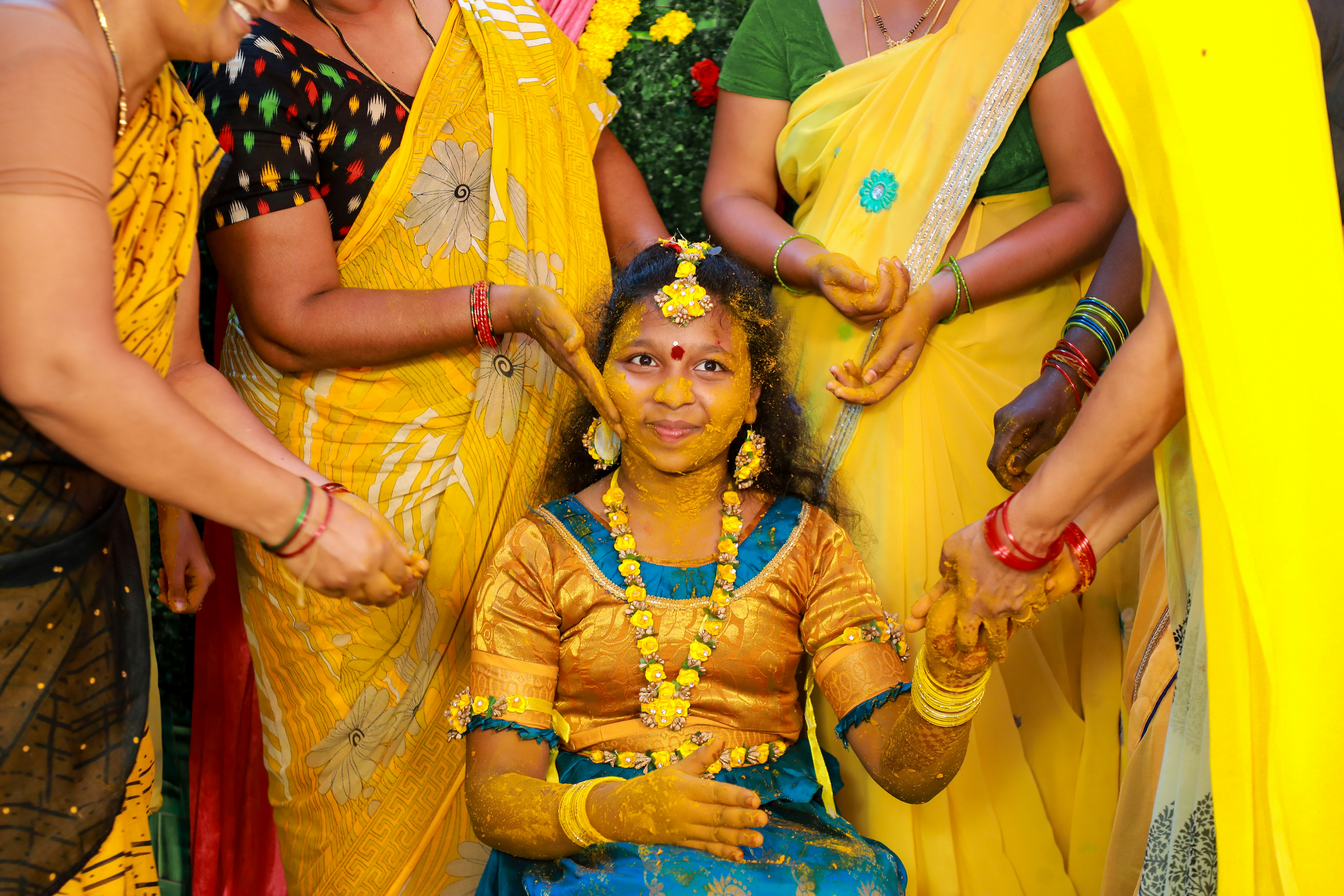 Bharatanatyam dancers