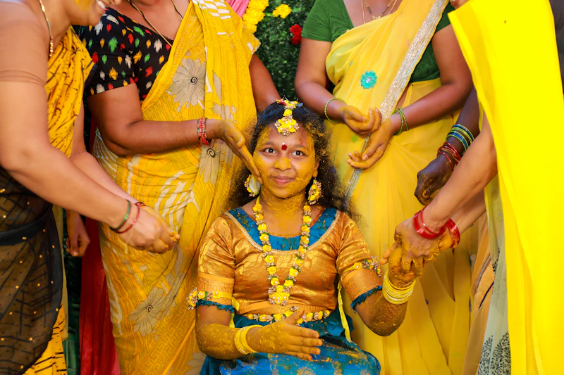 Mature Indian sugar mummies in colorful traditional clothing