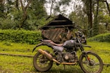 A vintage Royal Enfield Himalayan Himalayan rental in Goa
