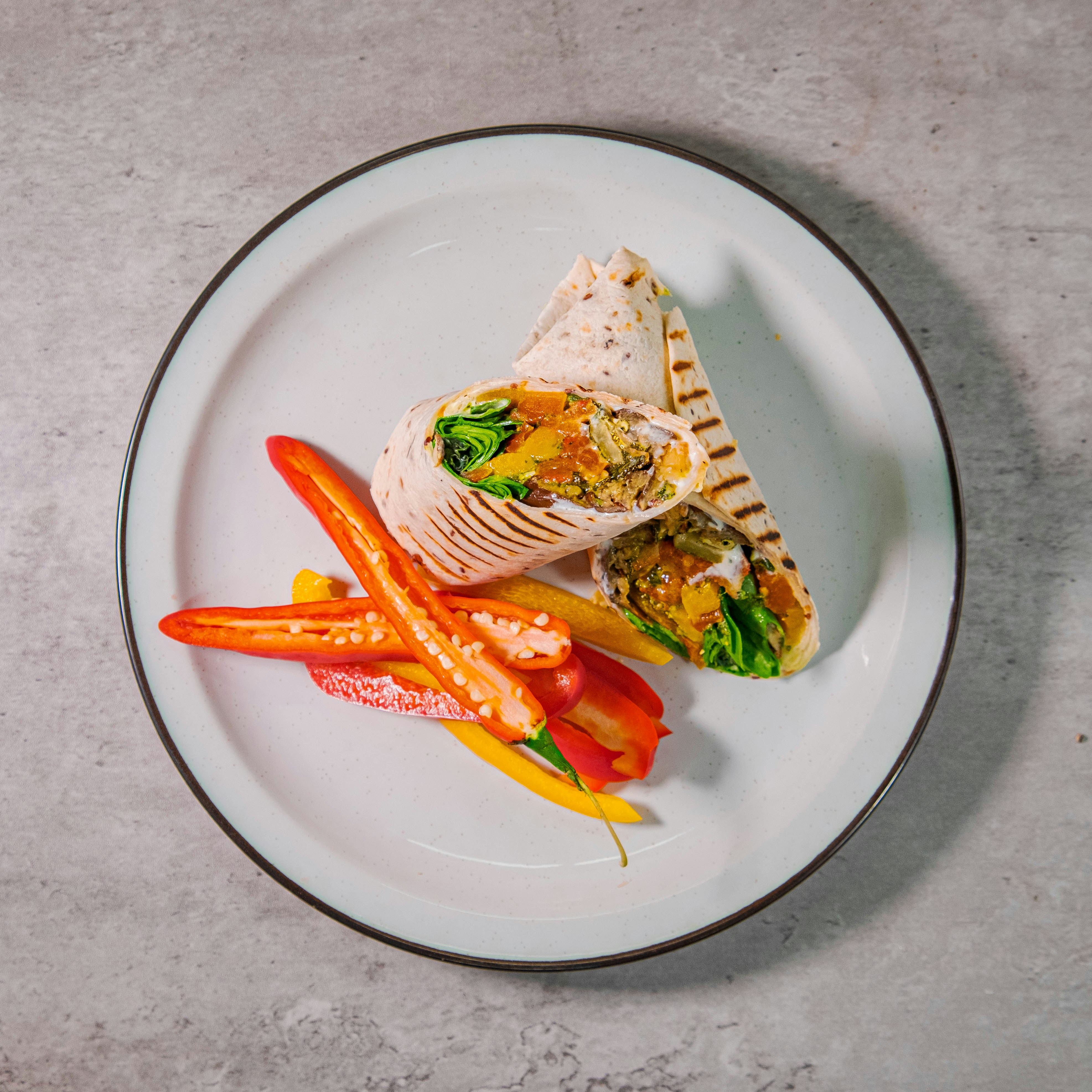 Photo by _uynskypie_