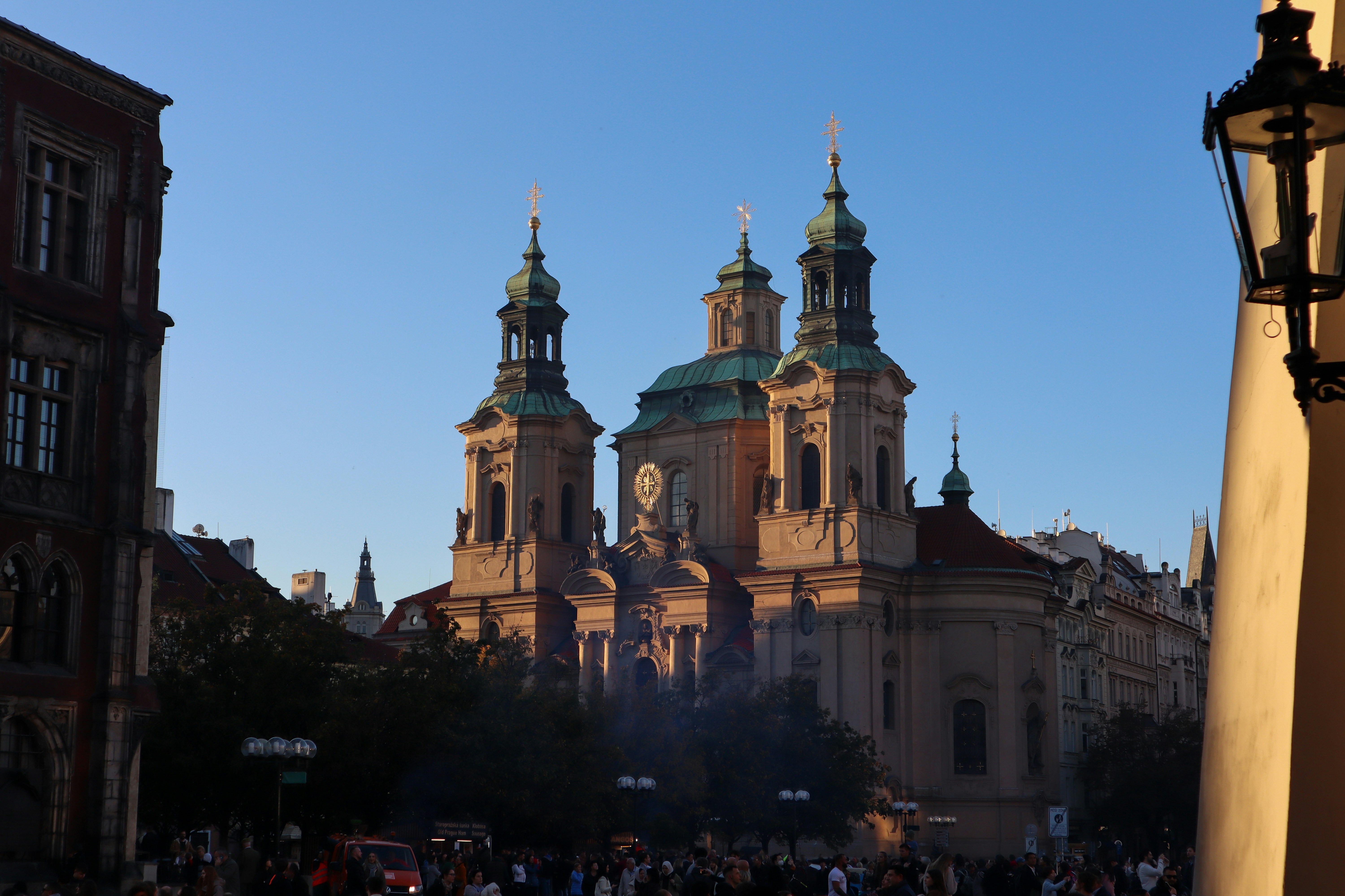 Image by Mateusz Brejnak via Unsplash