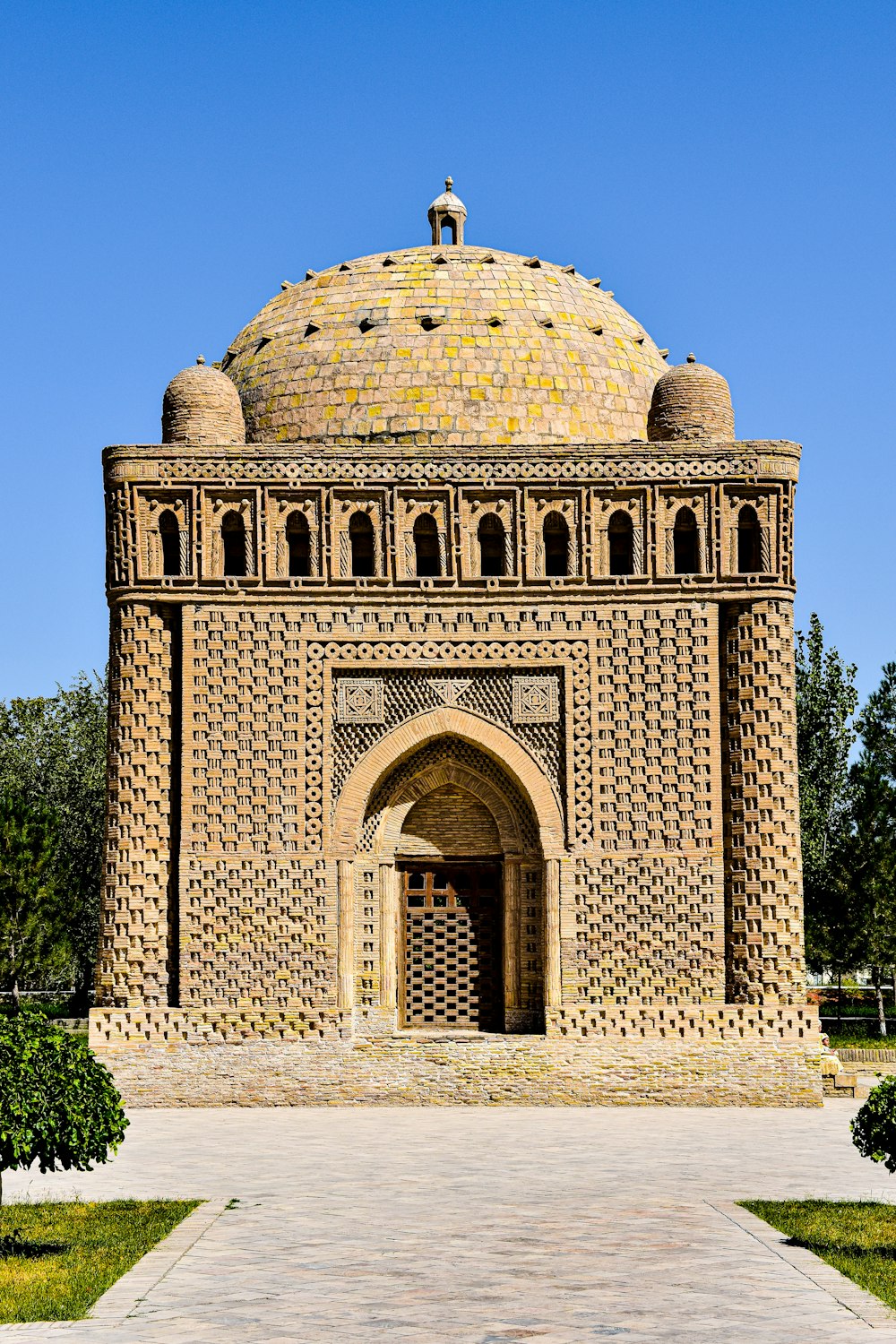 a large stone building