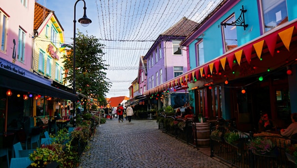 An image of a welcoming neighborhood with vibrant streets and local amenities.
