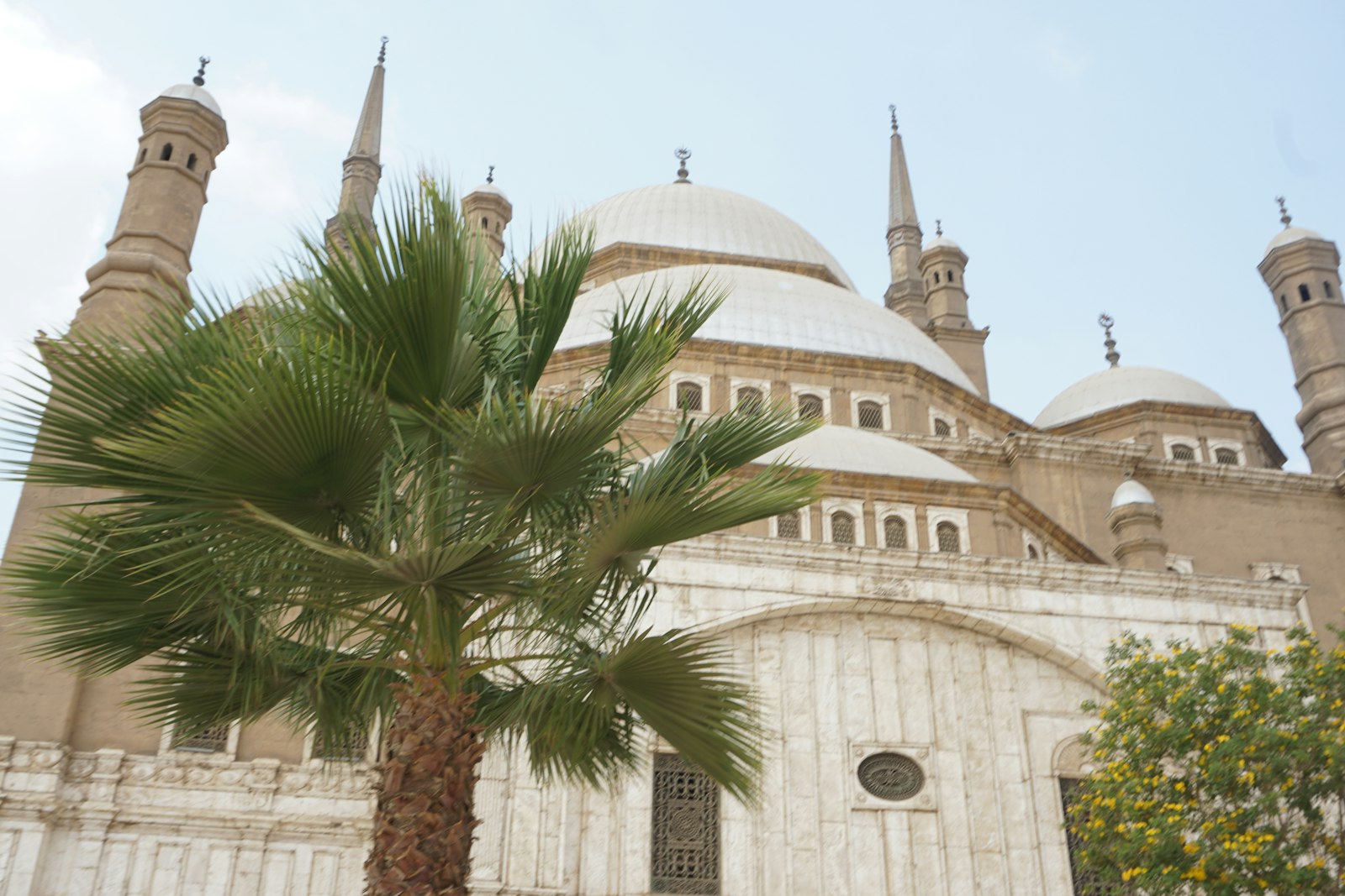 La Moschea di Muhammad Ali con le sue cupole e minareti all'interno della Cittadella del Cairo