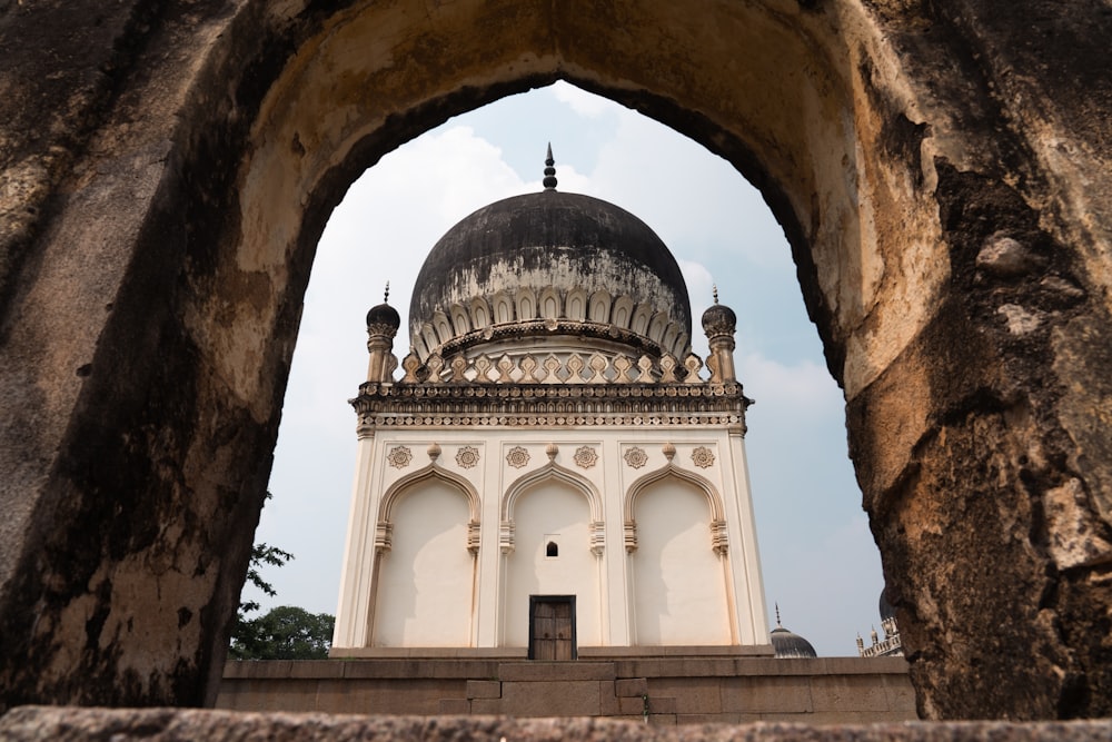 a building with a dome roof